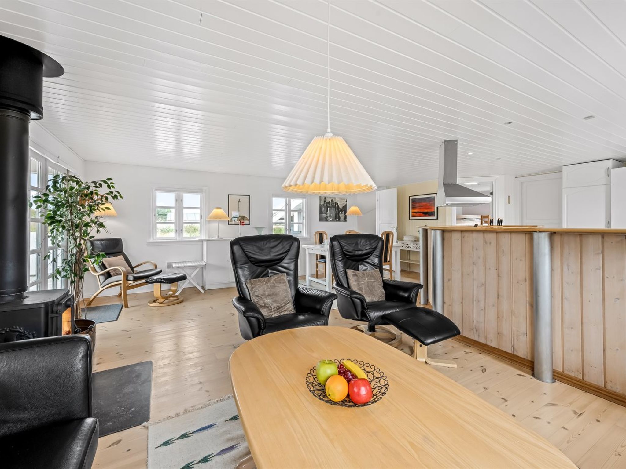 "Dortea" - 600m from the sea - Binnen