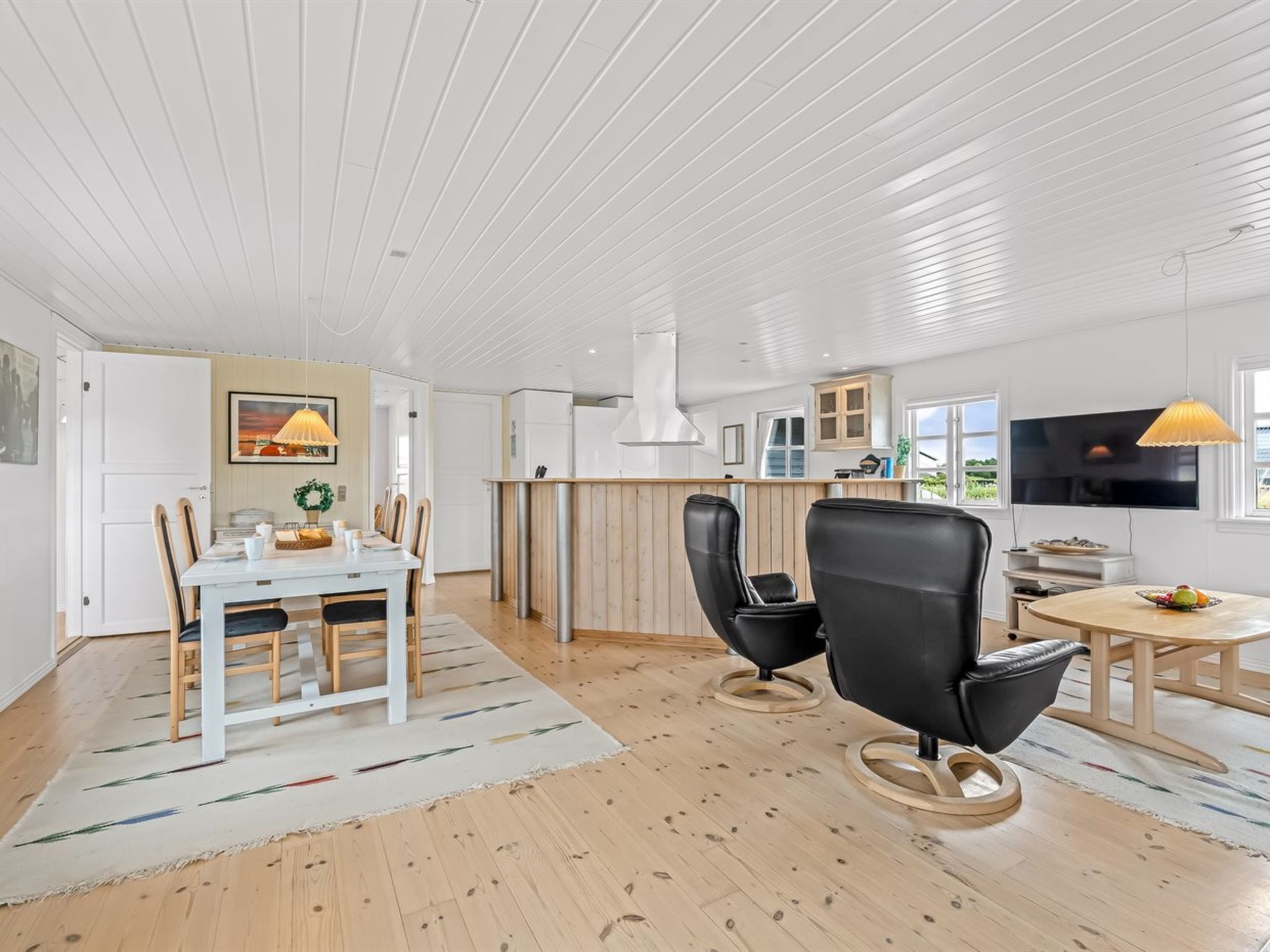 "Dortea" - 600m from the sea - Binnen