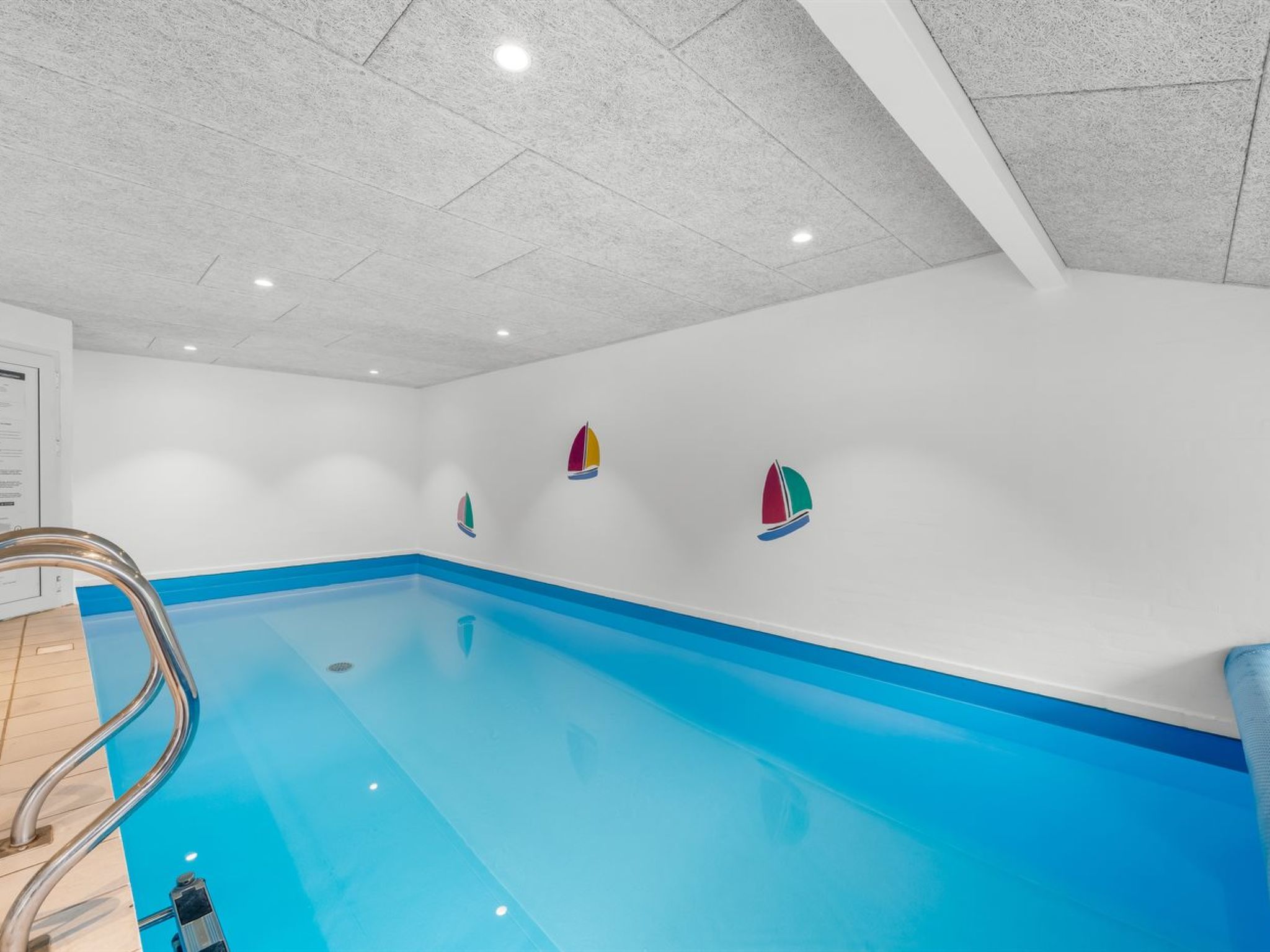 Ruim vakantiehuis Tali voor 10 personen met sauna en zwembad op 700m van de zee - foto 28