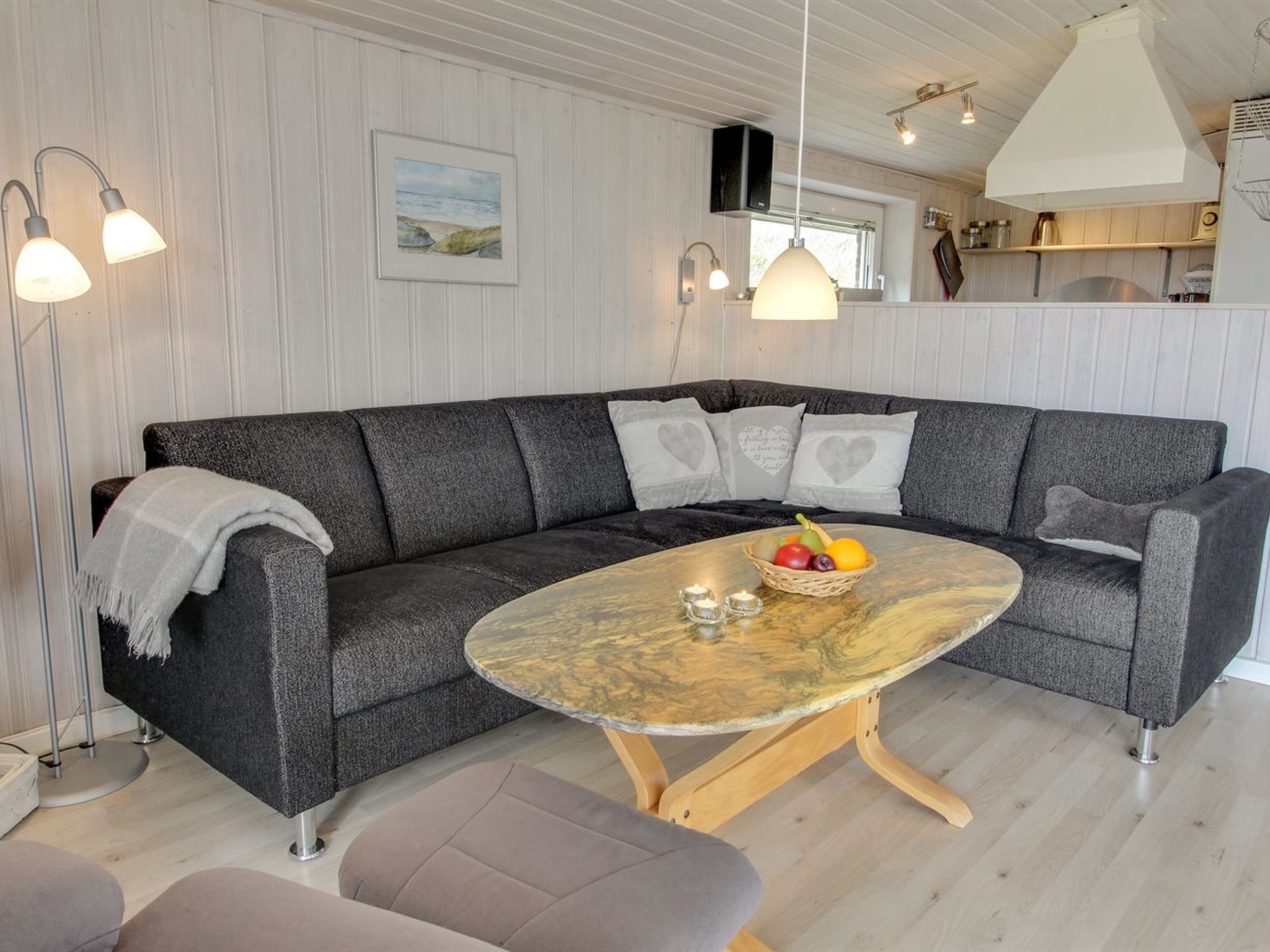 "Laurens" -  from the sea - Binnen