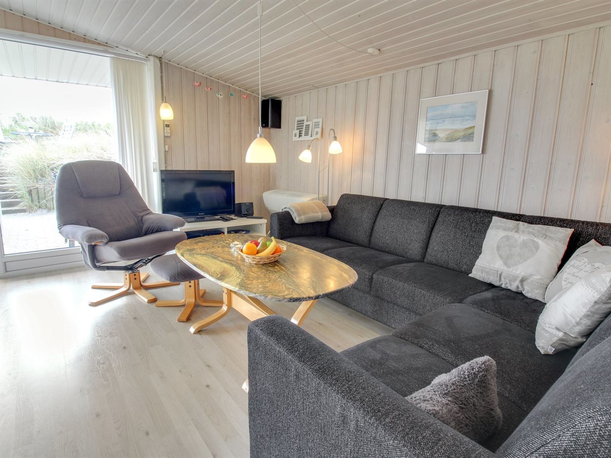 "Laurens" -  from the sea - Binnen