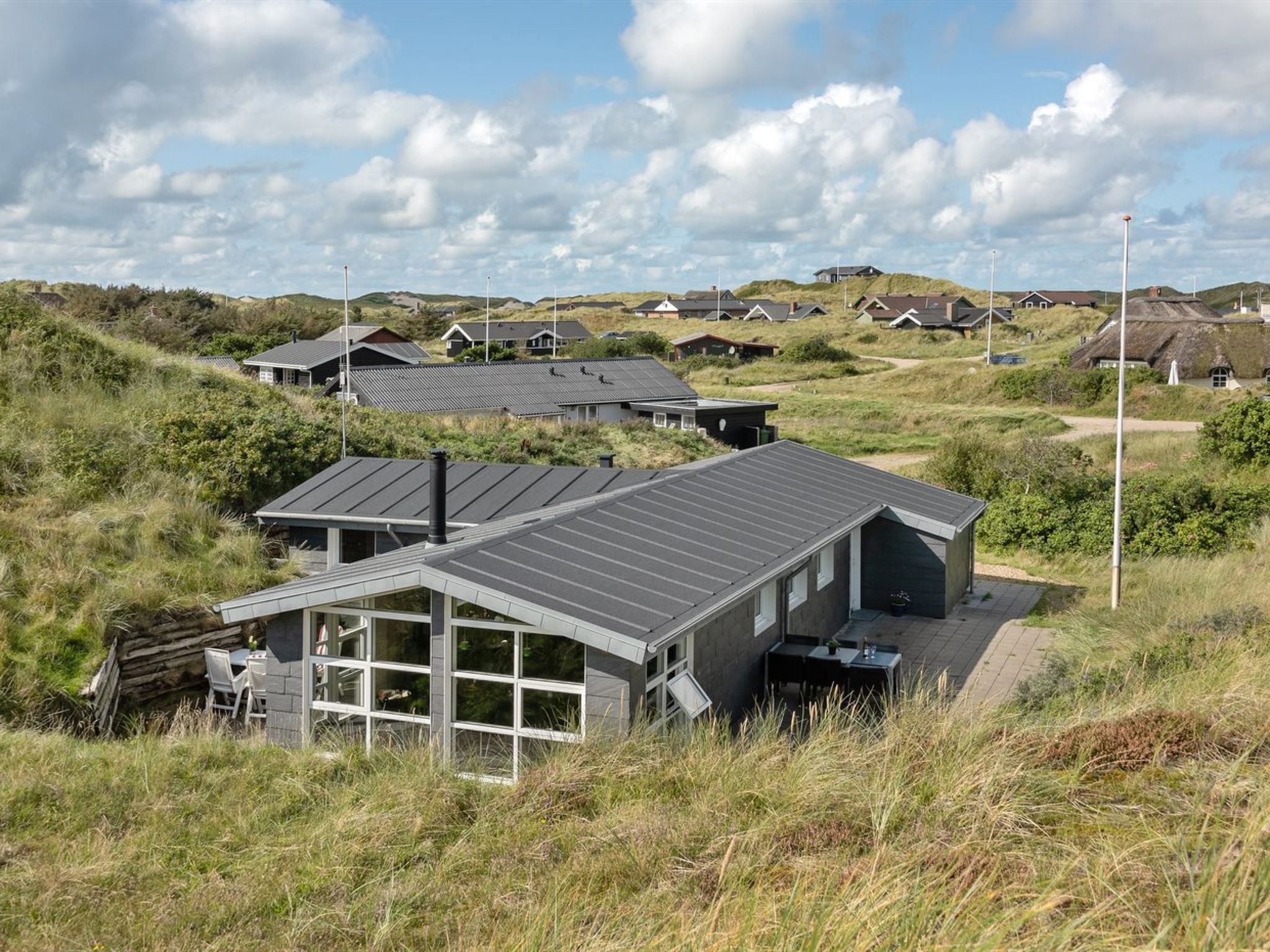 "Jess" -  from the sea - Buiten