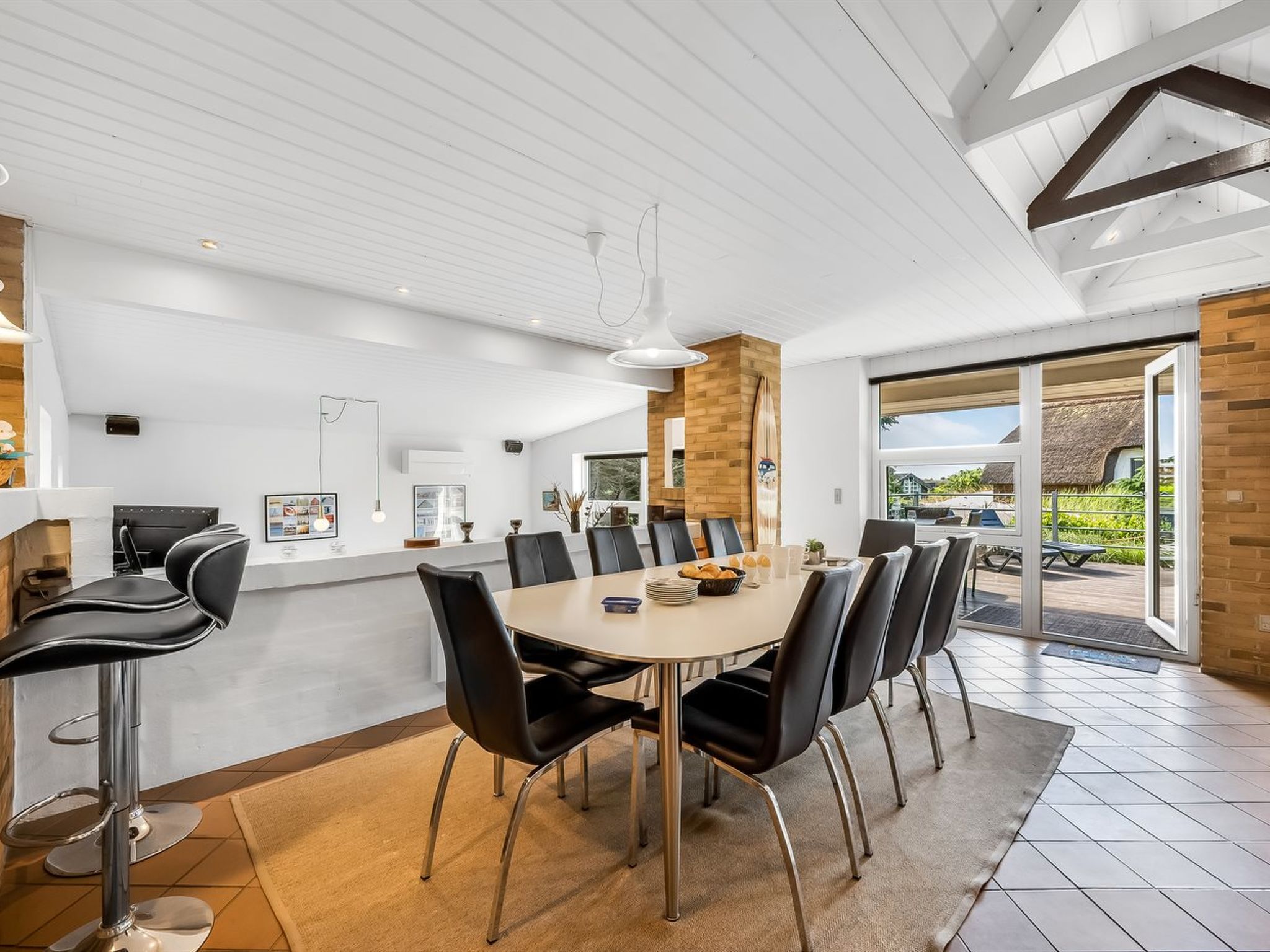 "Ewy" - 300m from the sea - Binnen