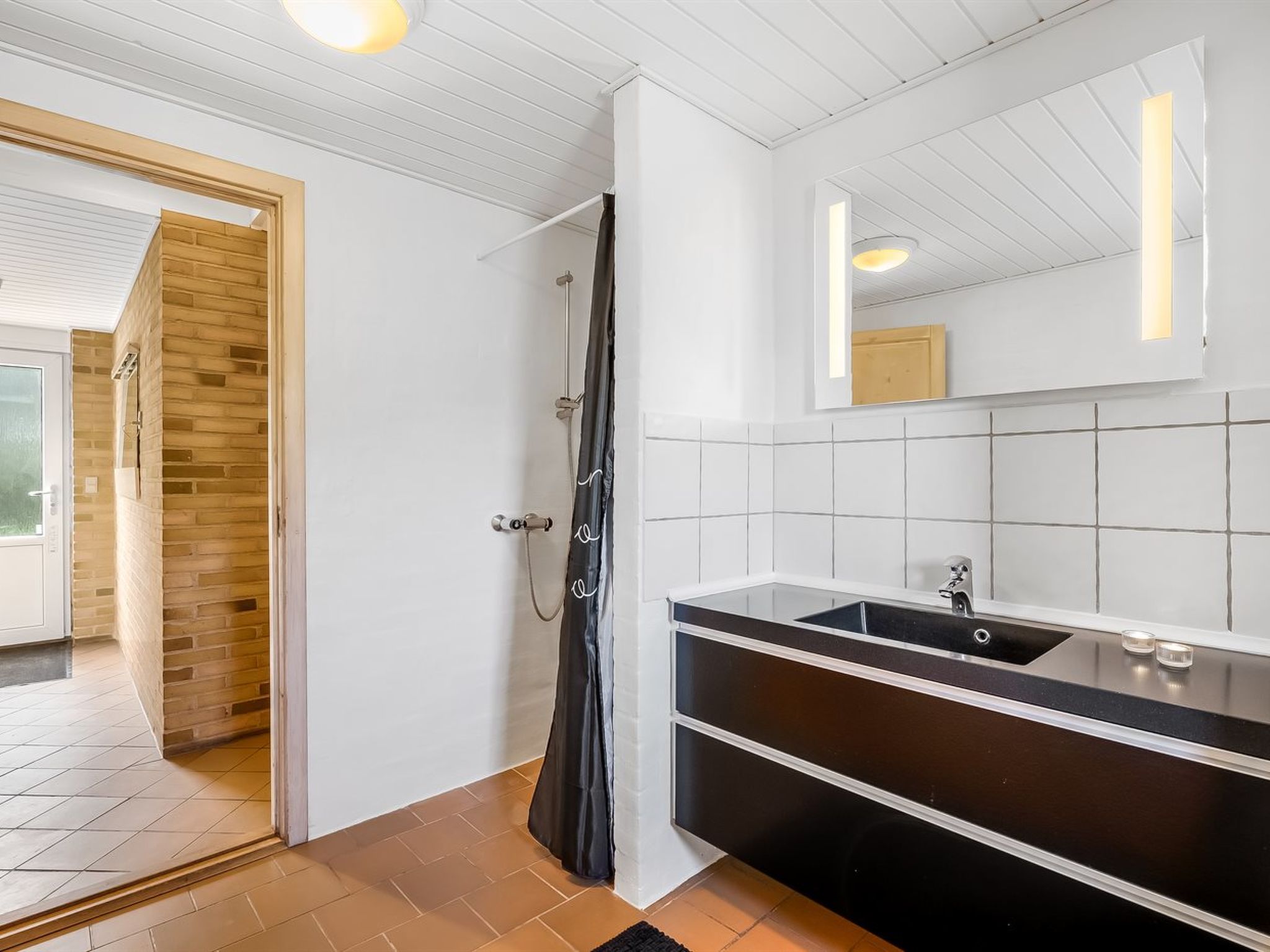 "Ewy" - 300m from the sea - Binnen
