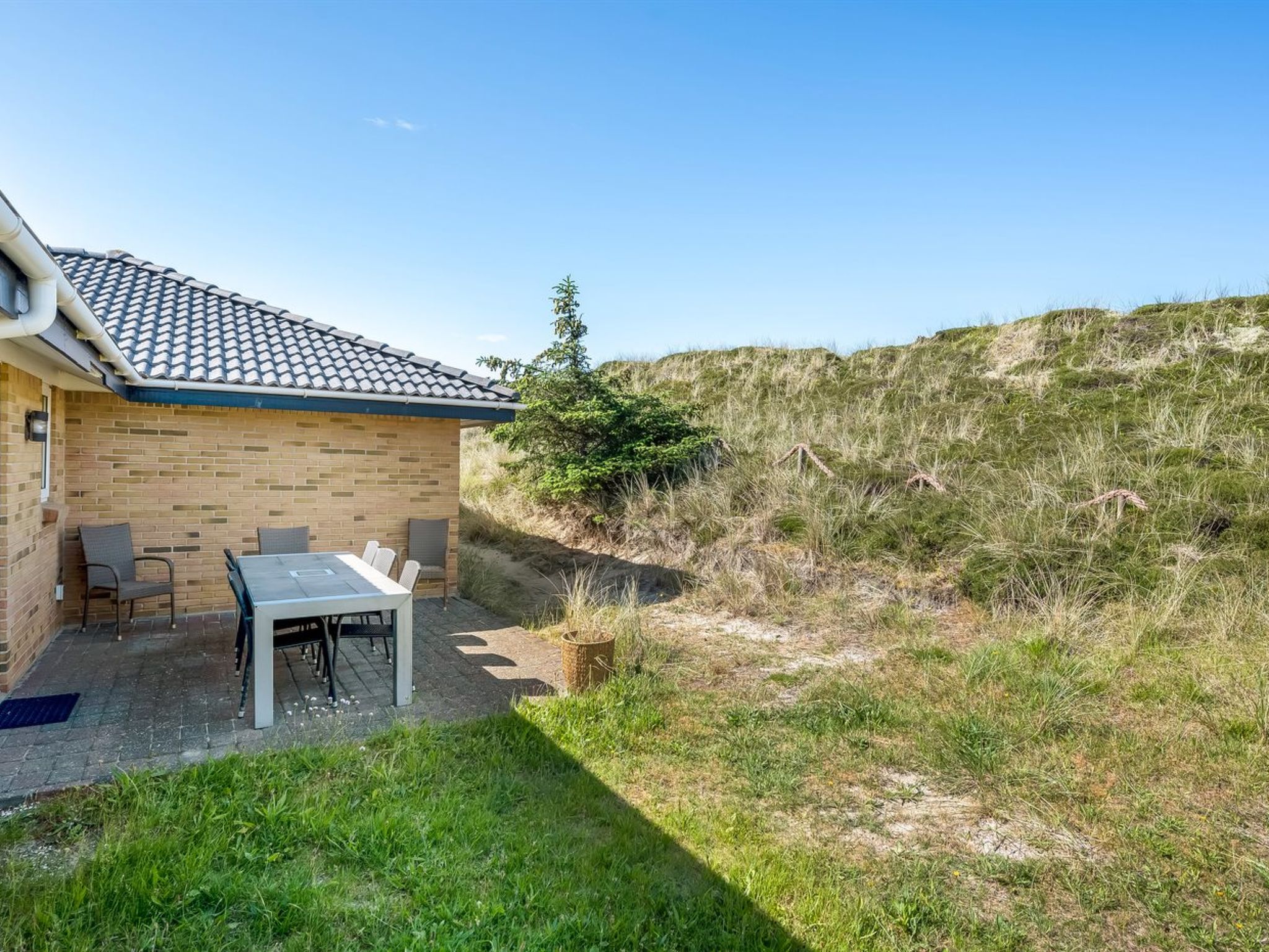 "Ewy" - 300m from the sea - Buiten