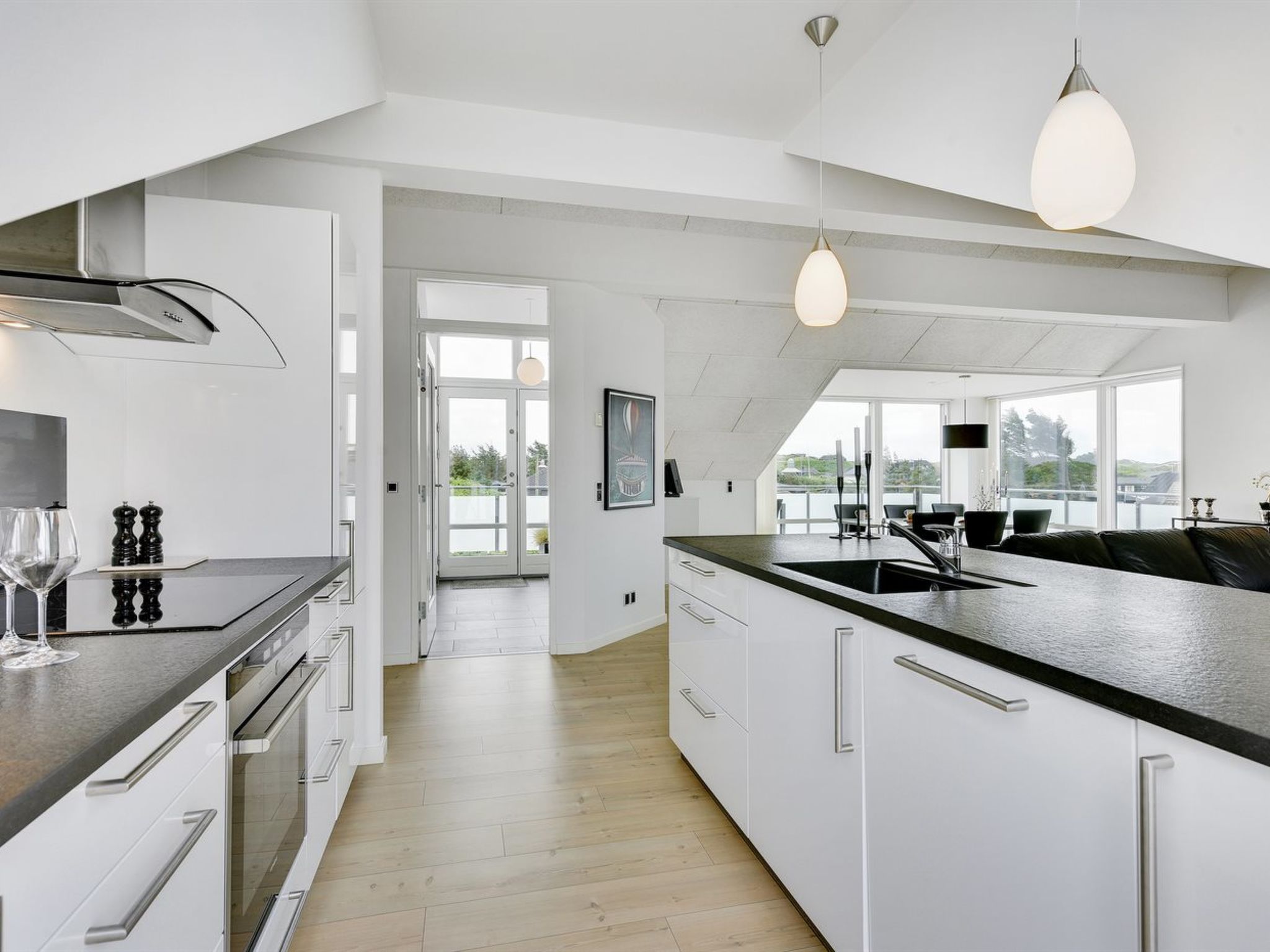 "Anneka" - 200m from the sea - Drinnen