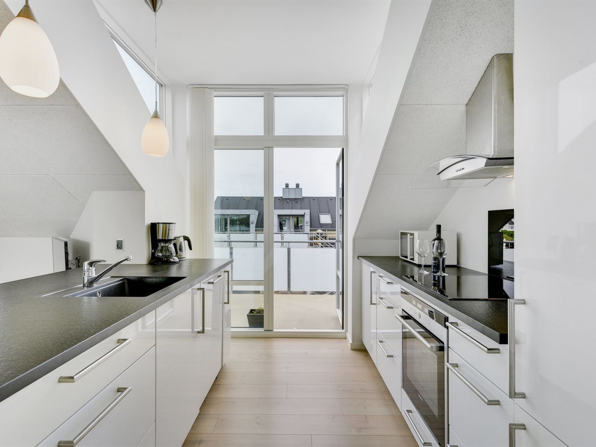 "Anneka" - 200m from the sea - Drinnen