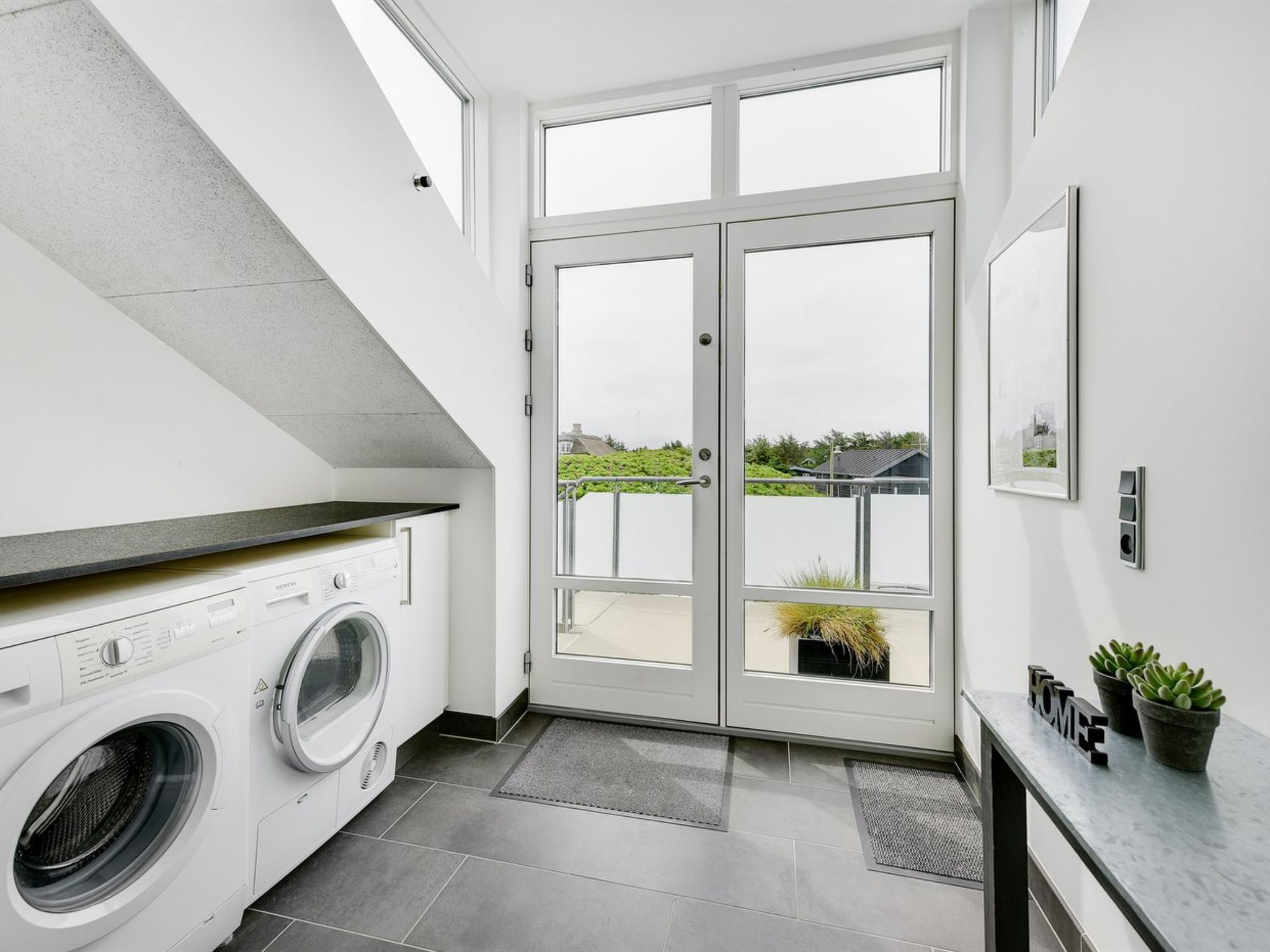 "Anneka" - 200m from the sea - Drinnen