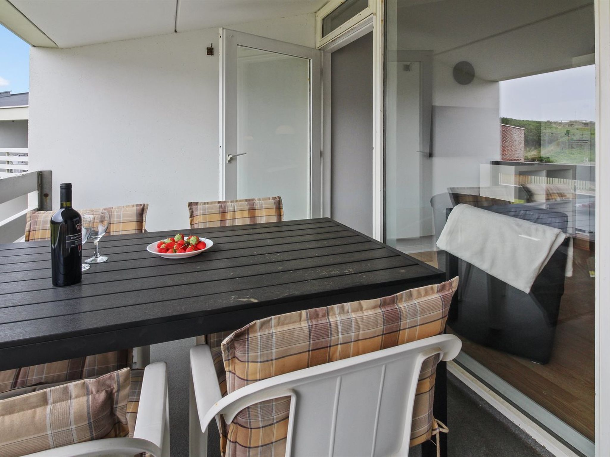 "Thoni" - 200m from the sea - Draußen