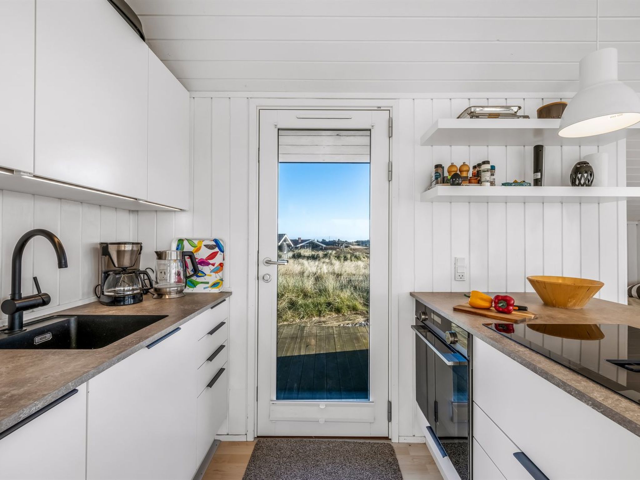 "Thorgny" -  from the sea-Binnen