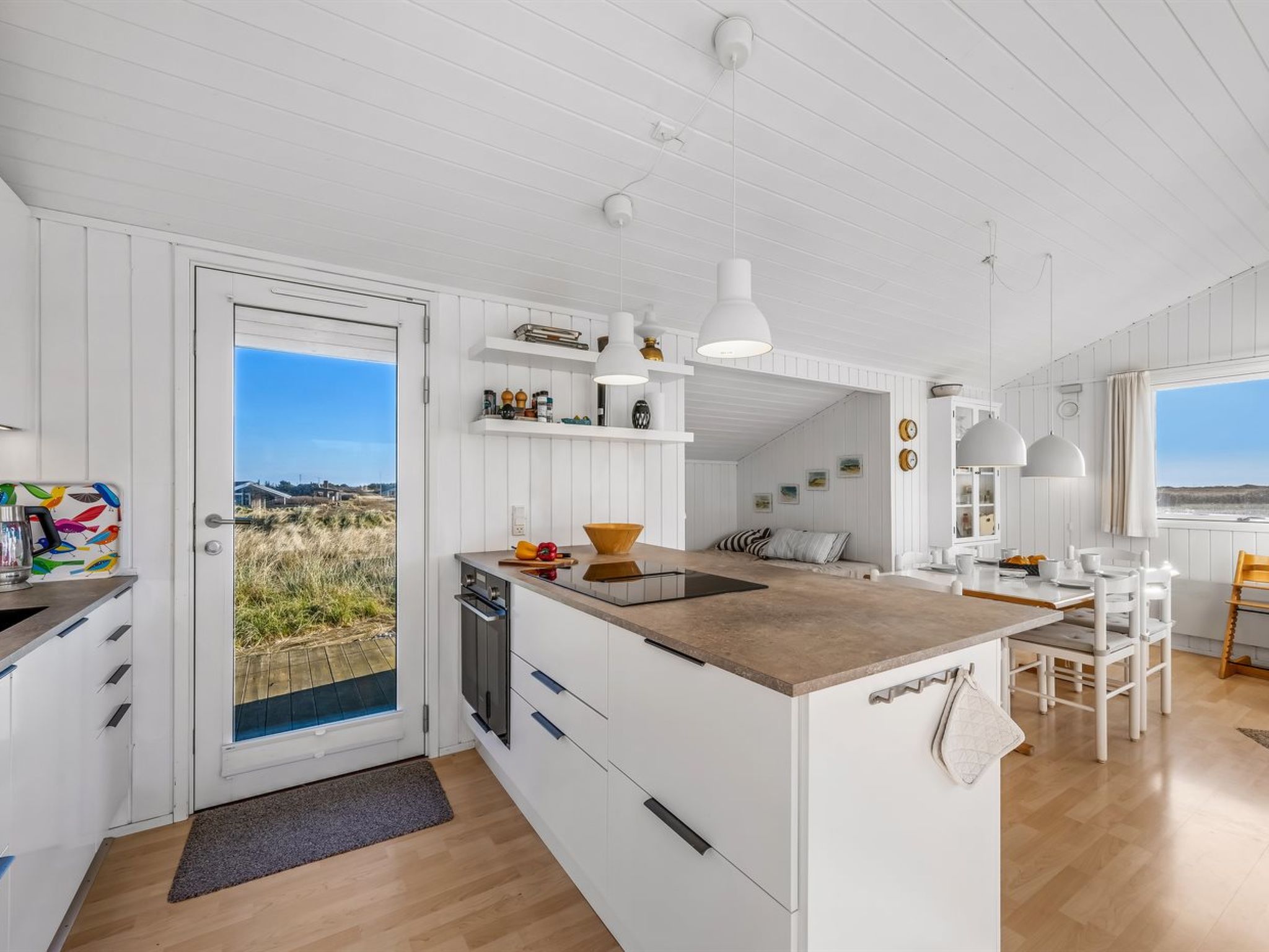 "Thorgny" -  from the sea-Binnen