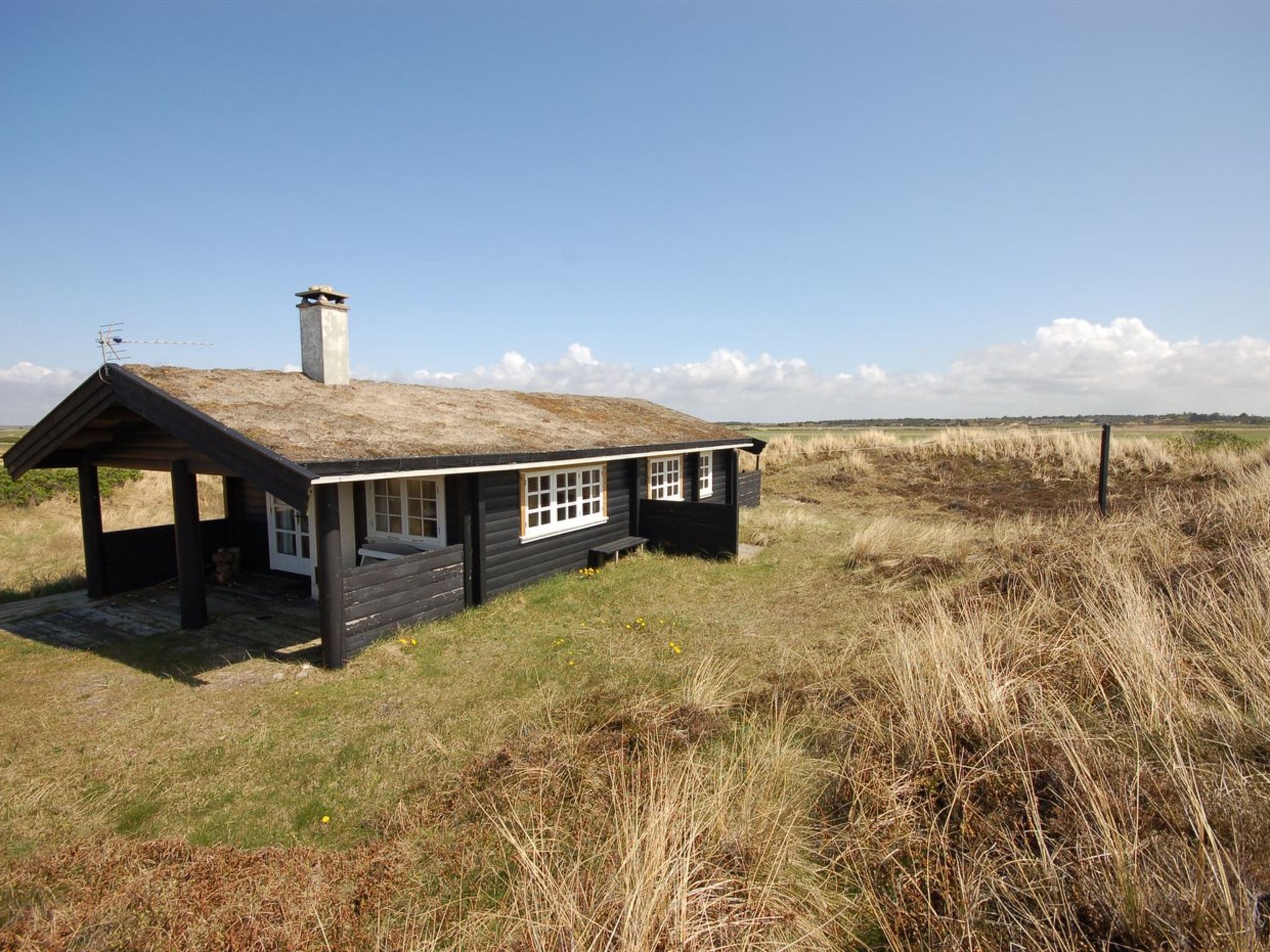 "Herfrith" -  from the sea - Buiten