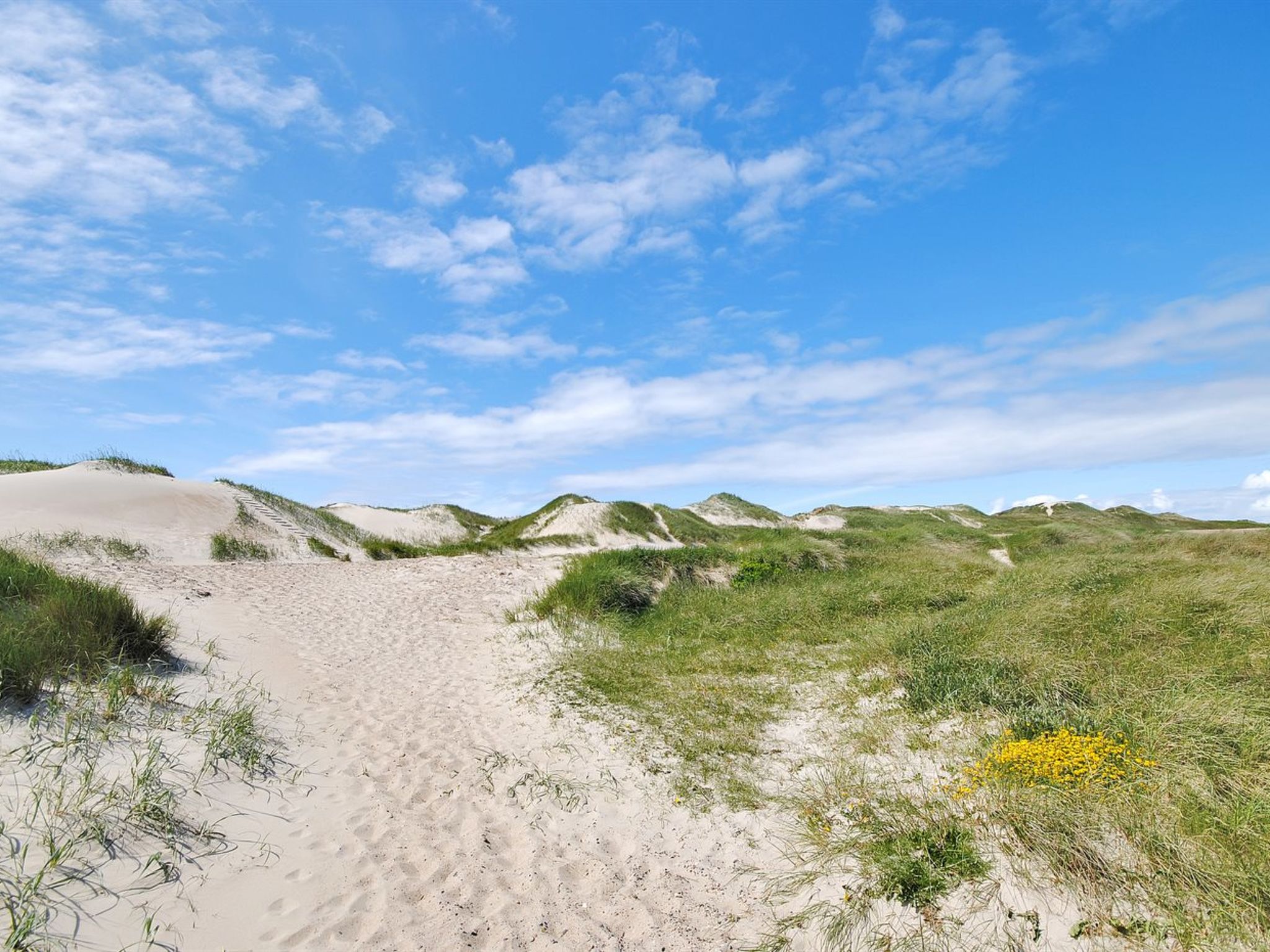 "Herfrith" -  from the sea - Buiten