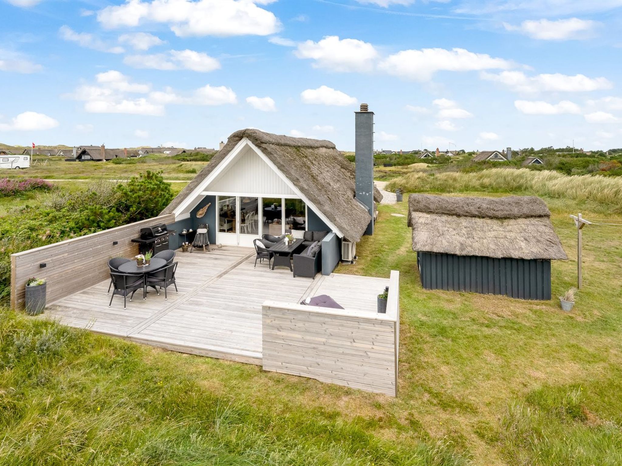 "Hen" - 400m from the sea - Dehors