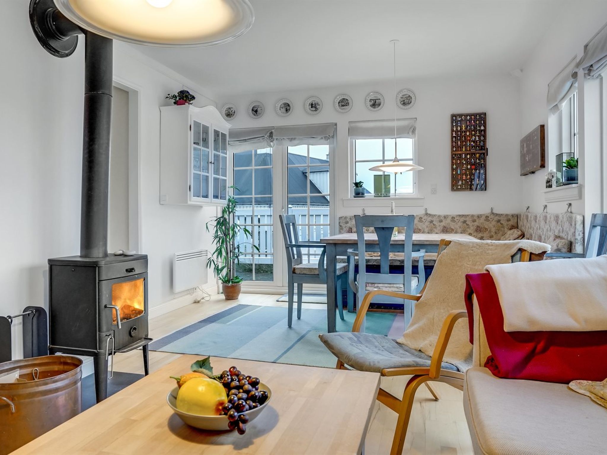 "Jannike" - 100m from the sea-Binnen