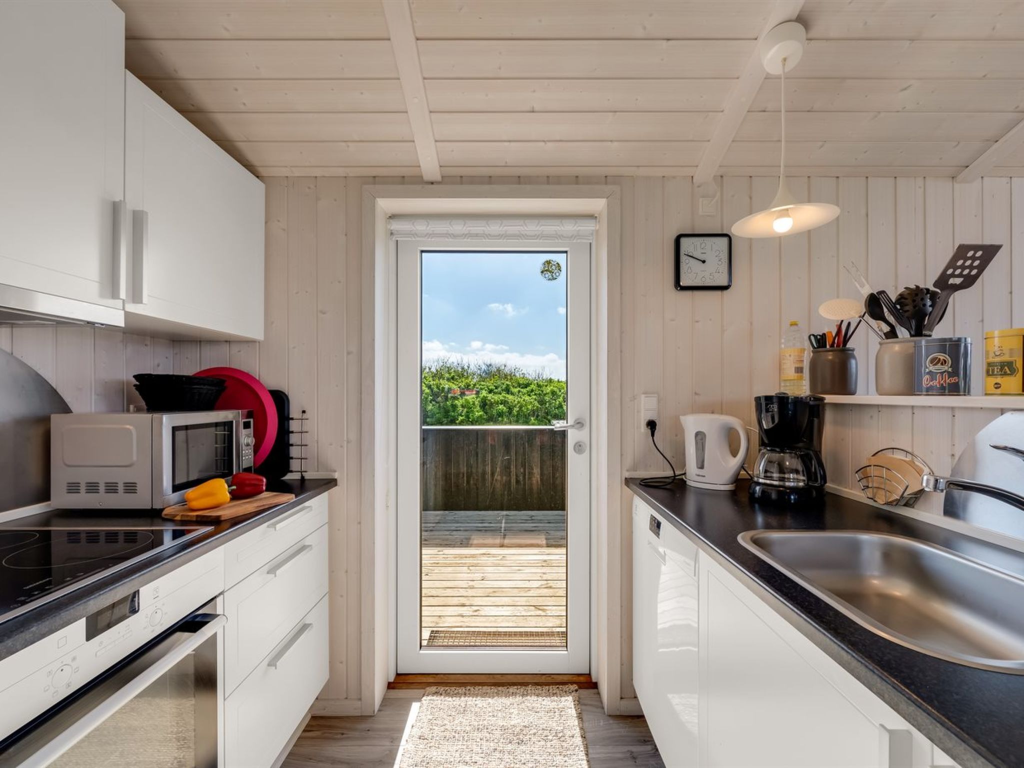 "Erza" - 500m from the sea - Inside