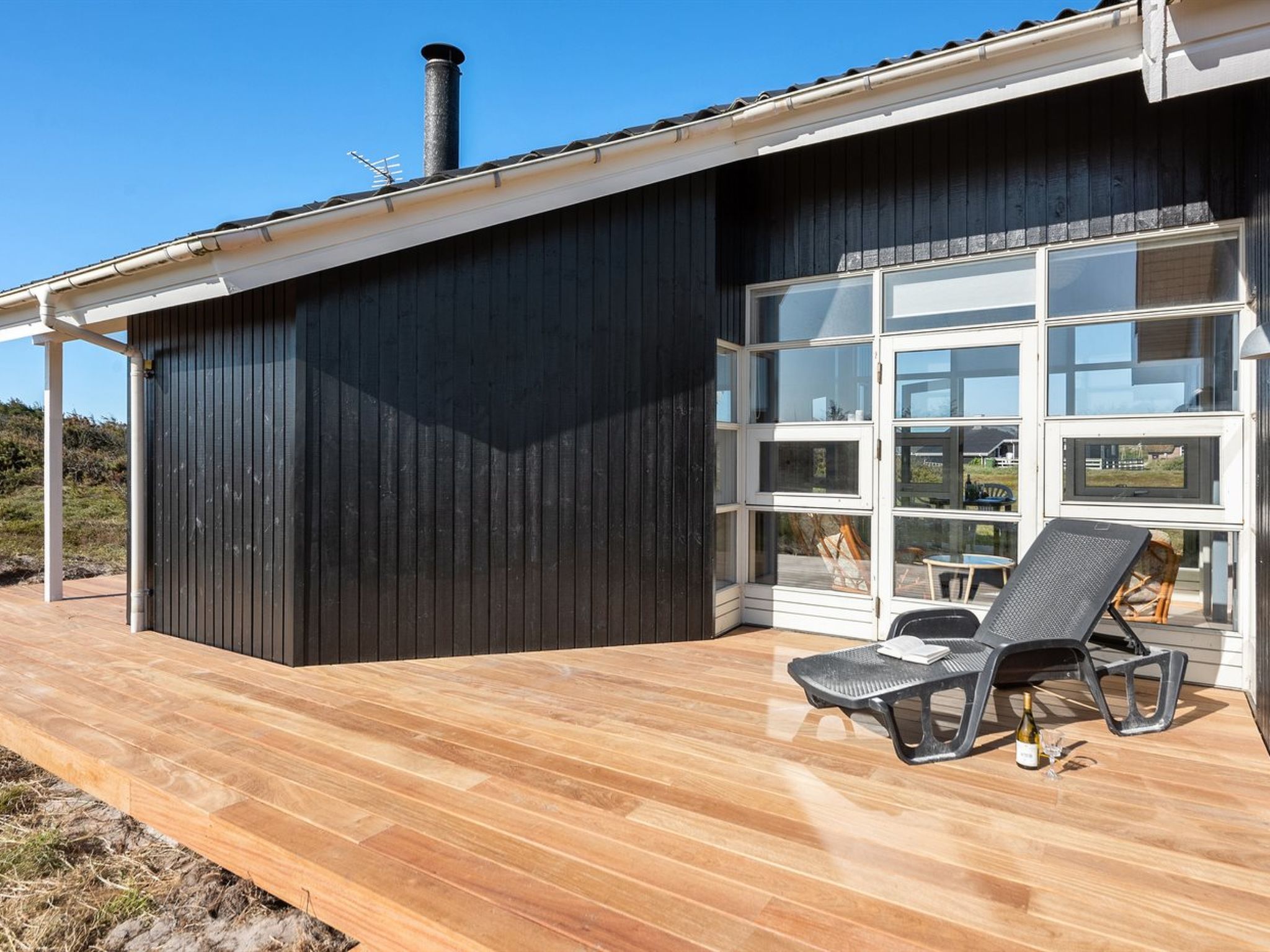 "Janni" - 250m from the sea - Outside