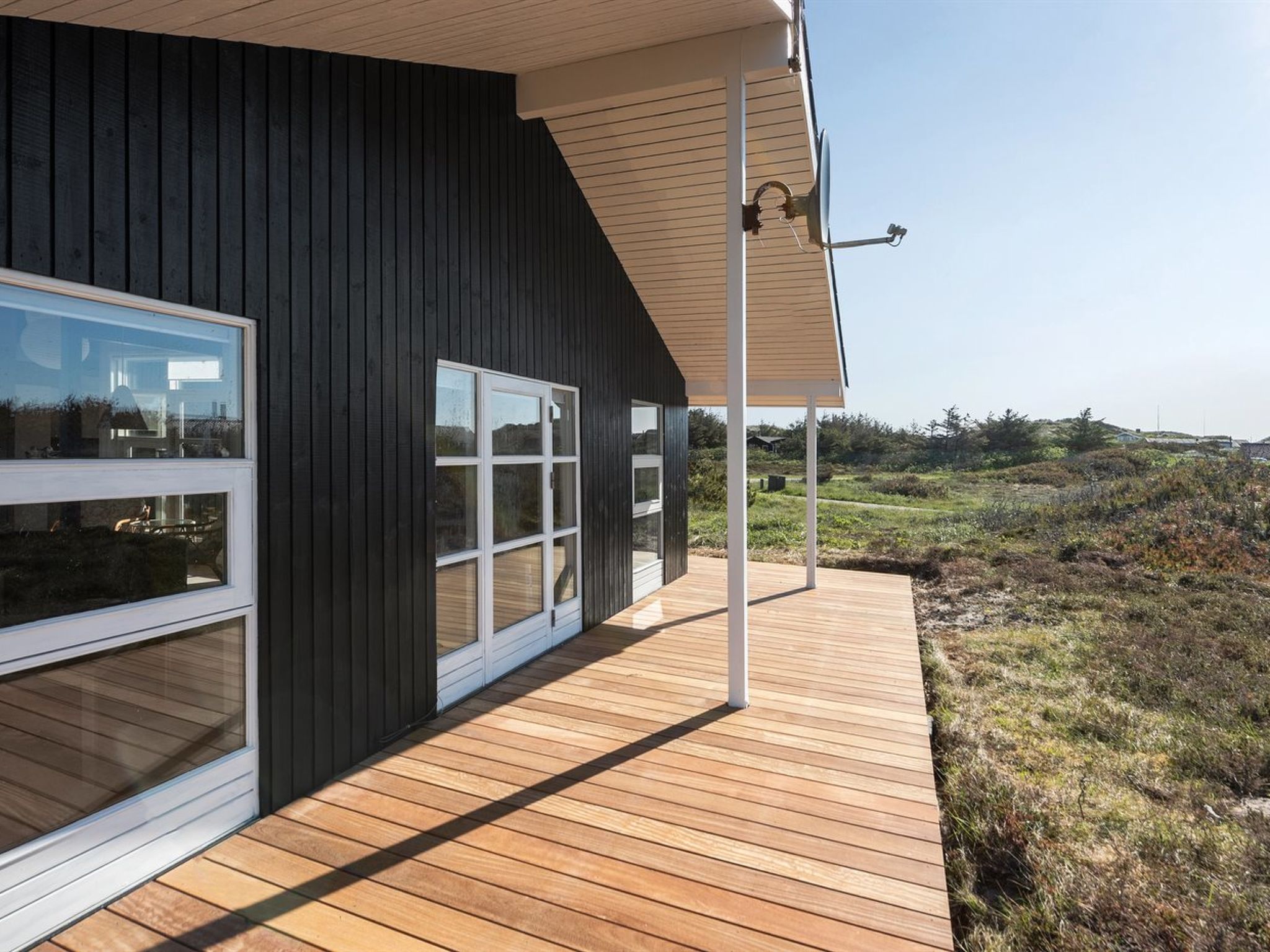 "Janni" - 250m from the sea - Outside
