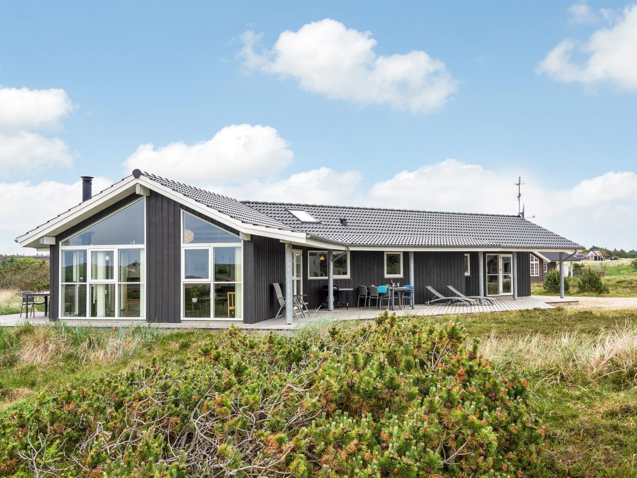 "Luzia" - 1.2km from the sea