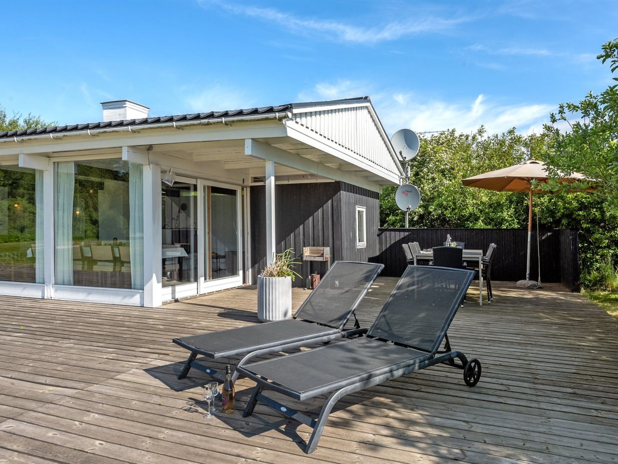 "Anund" - 1.4km from the sea-Buiten