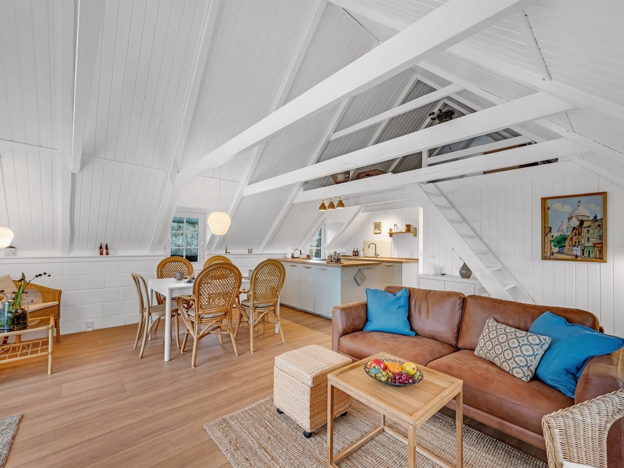 "Gunhwat" - 350m to the fjord-Dedans