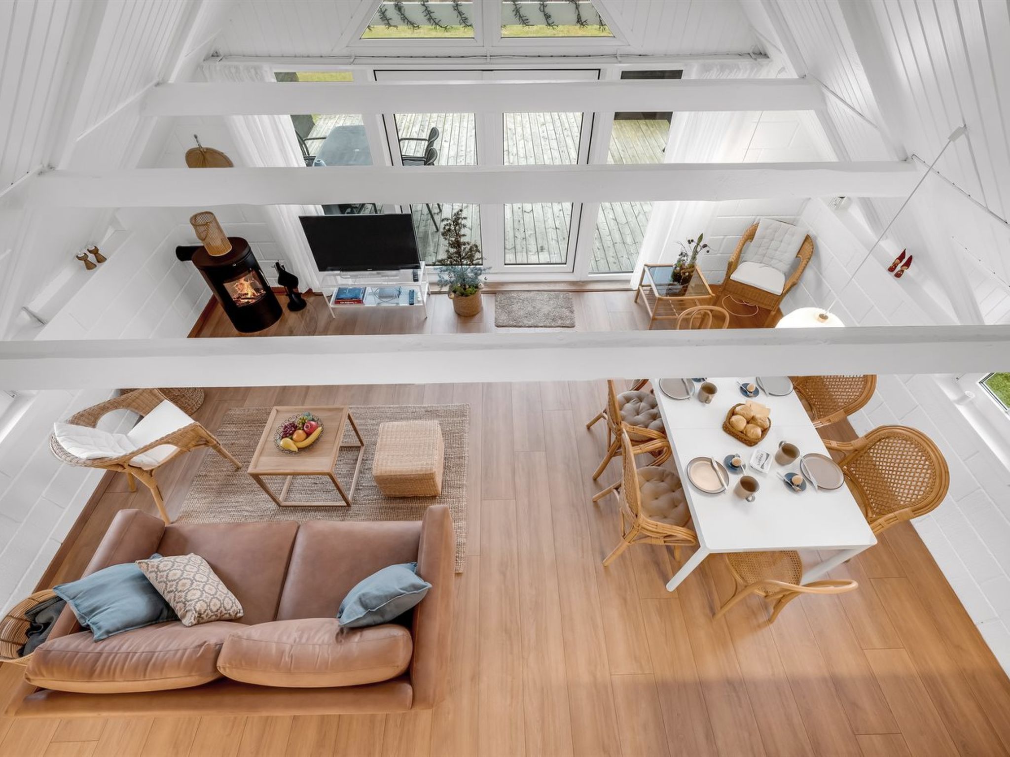 "Gunhwat" - 350m to the fjord-Dedans