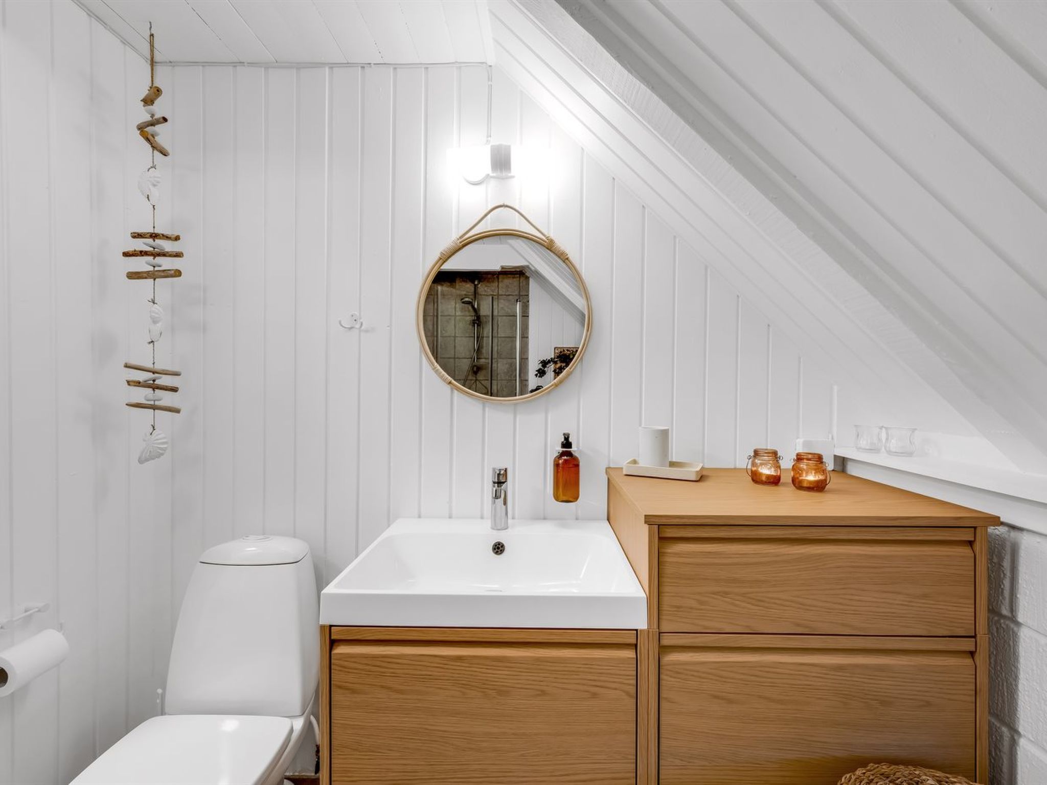 "Gunhwat" - 350m to the fjord-Dedans