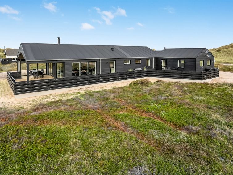 Vakantiehuis met sauna in Ringkøbing op 300 meter van zee in Ringkøbing