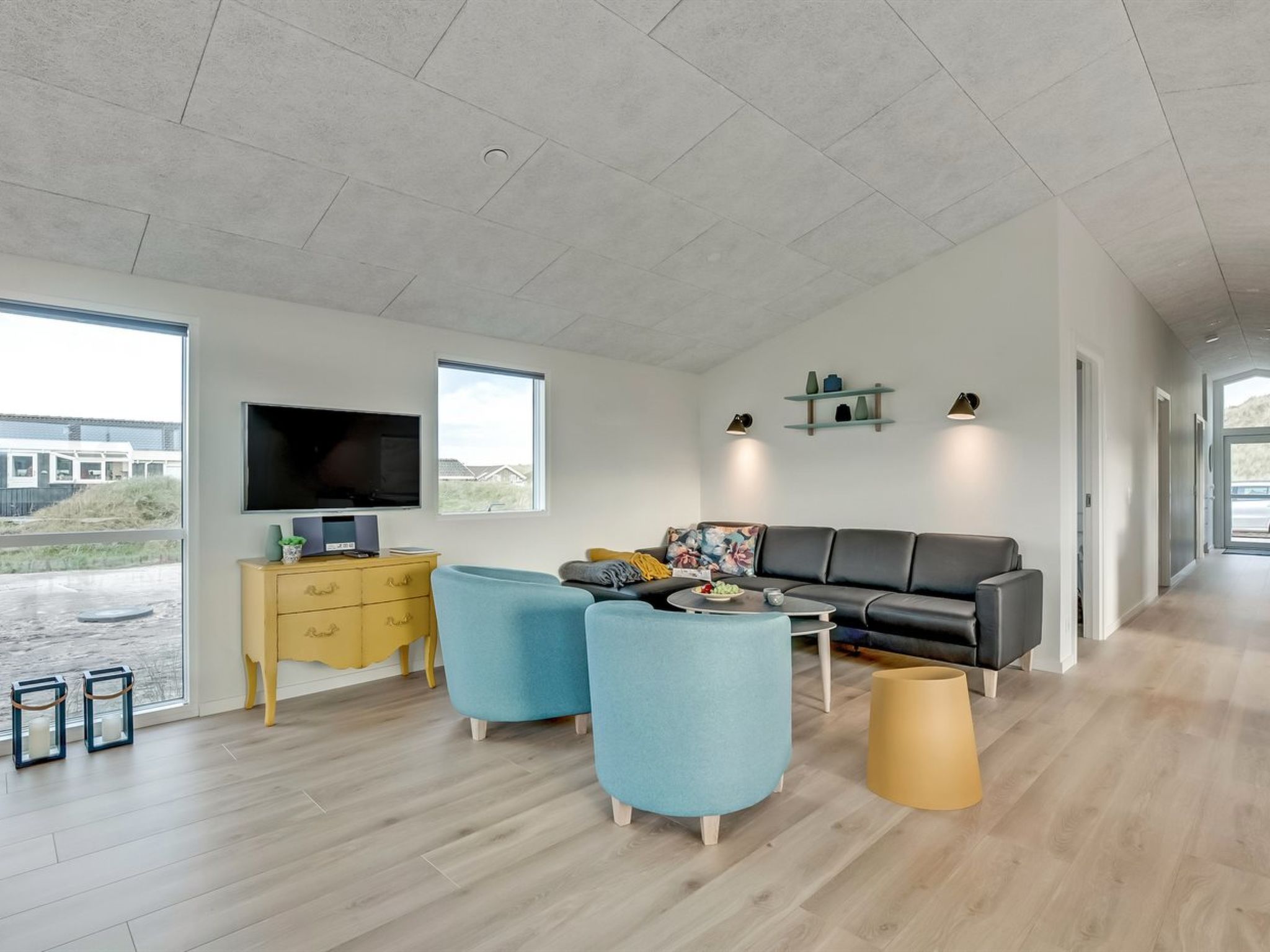 "Birger" - 300m from the sea - Binnen