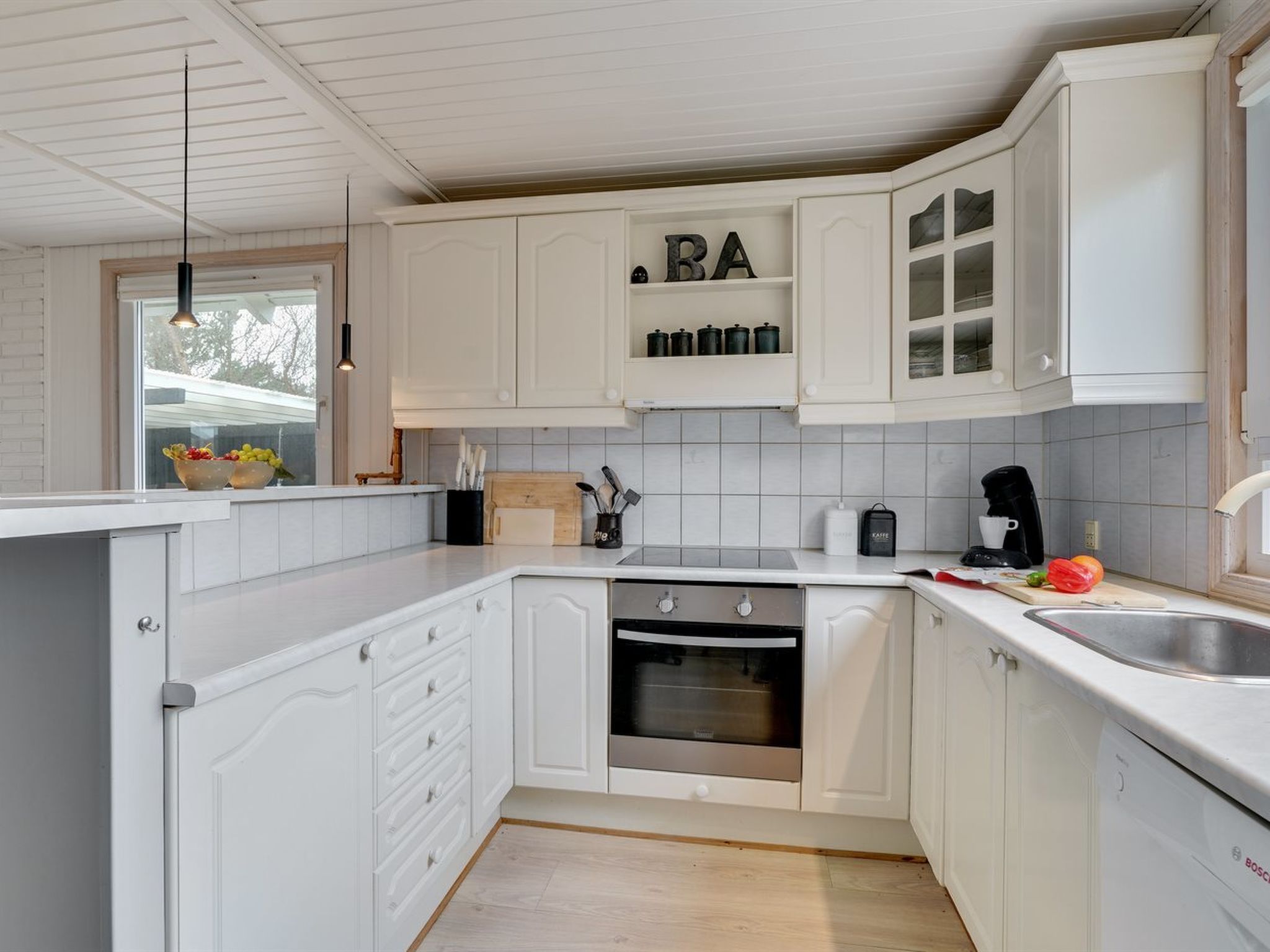 "Ursel" - 800m from the sea - Drinnen