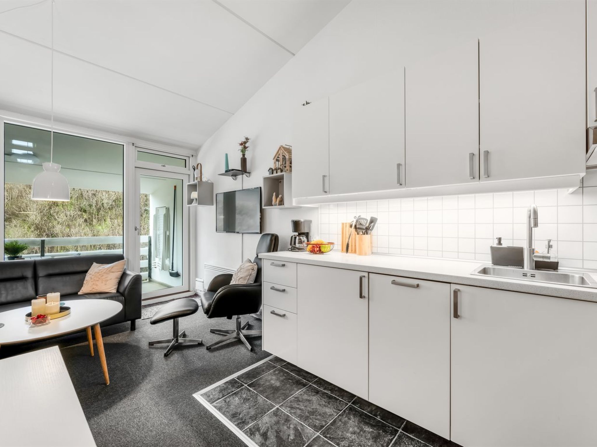 "Soffhie" - 250m from the sea-Binnen