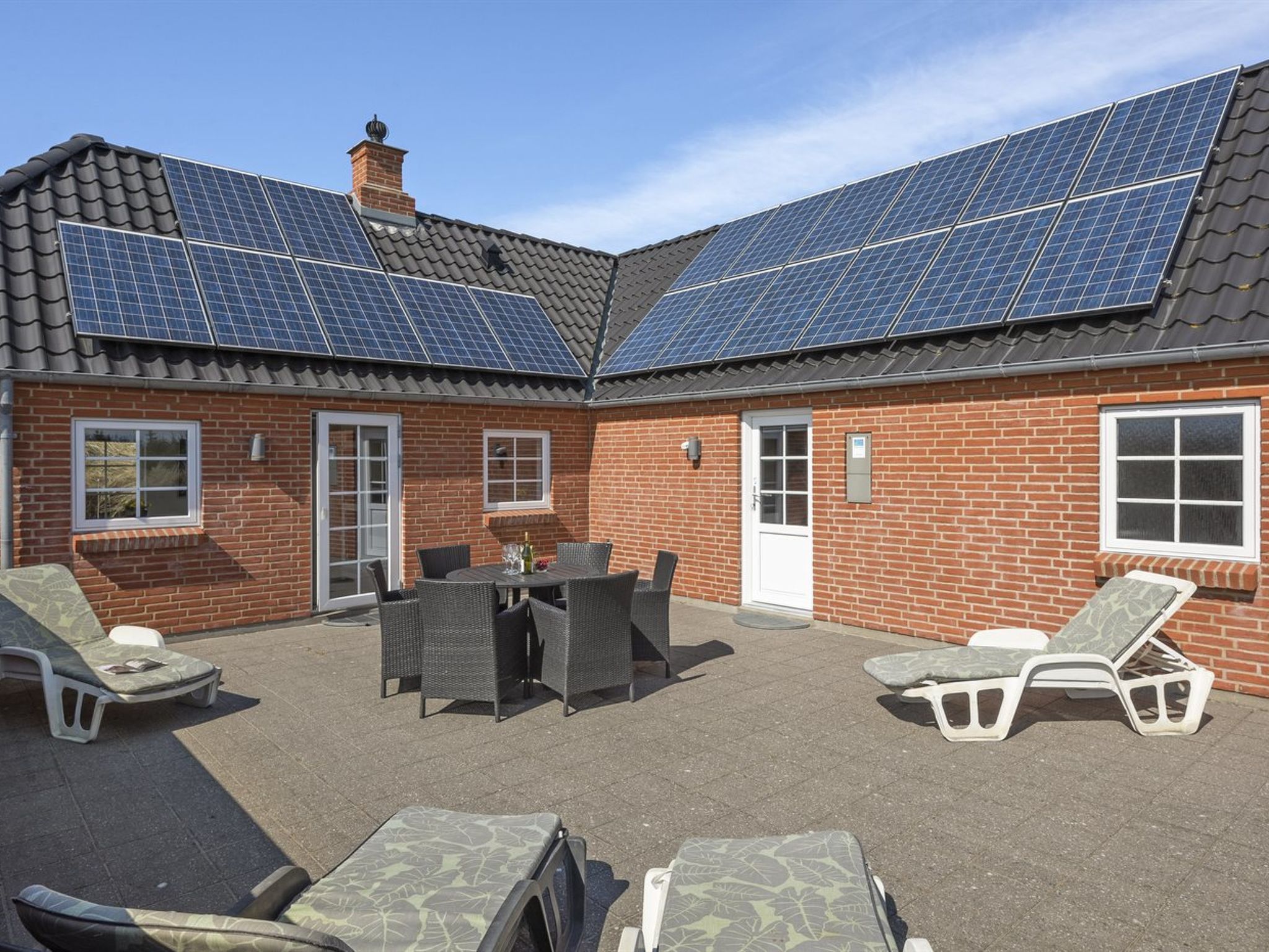 "Didrika" - 800m from the sea - Buiten
