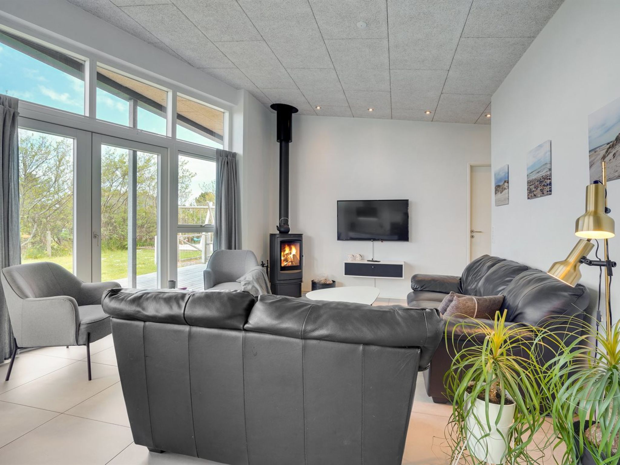 "Dietke" - 650m from the sea