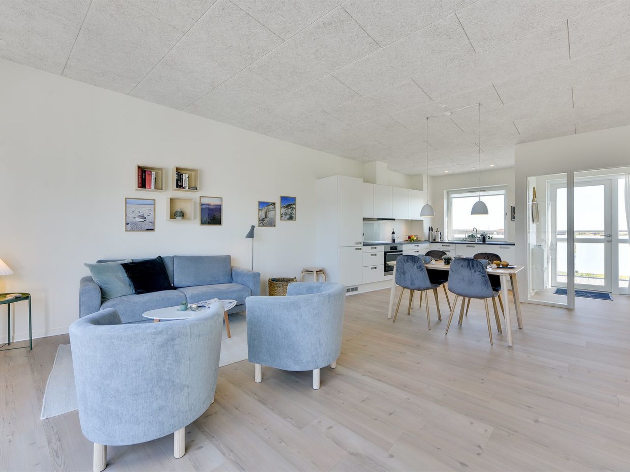 "Aiana" - 250m from the sea-Binnen