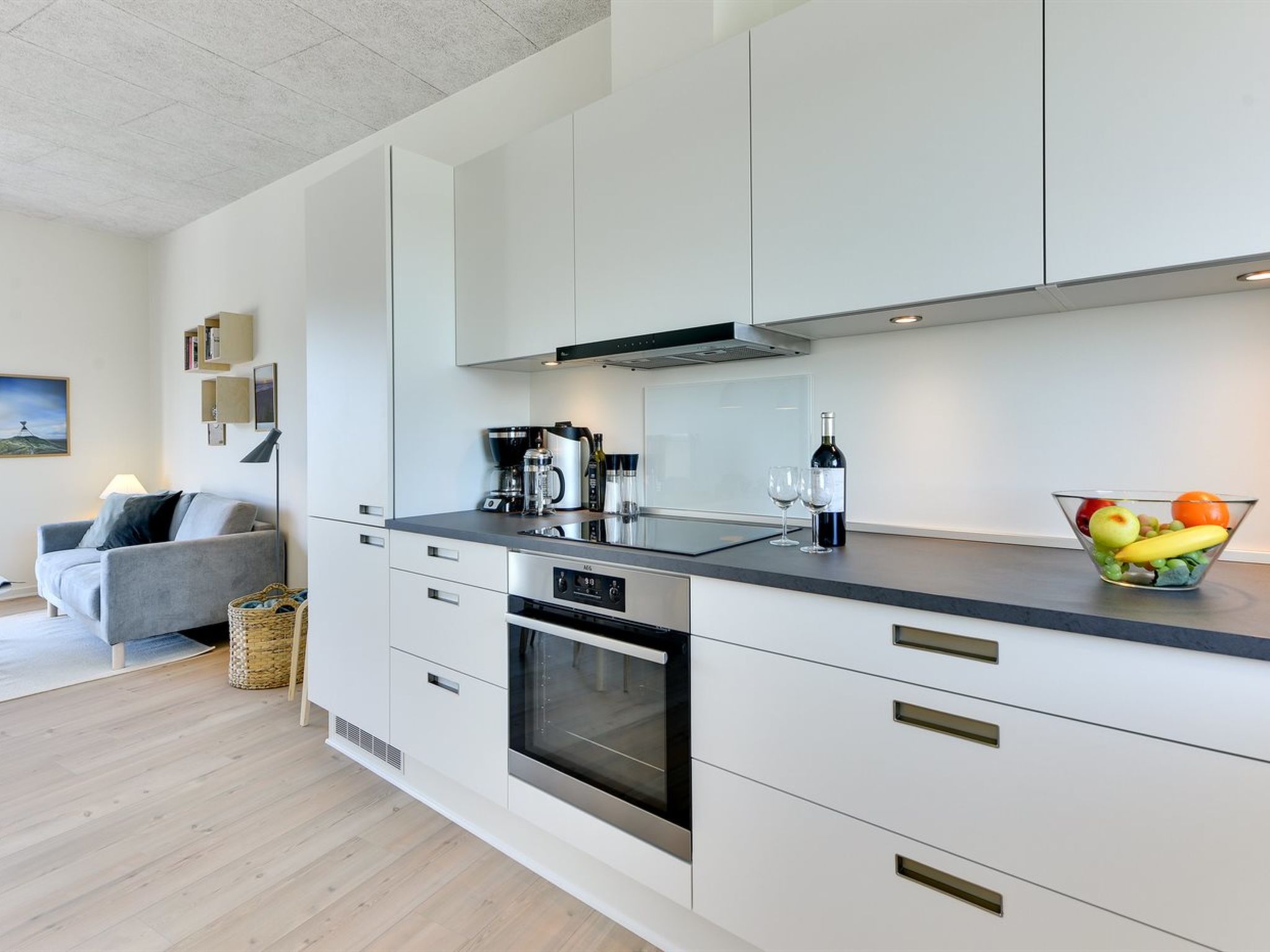 "Aiana" - 250m from the sea-Binnen
