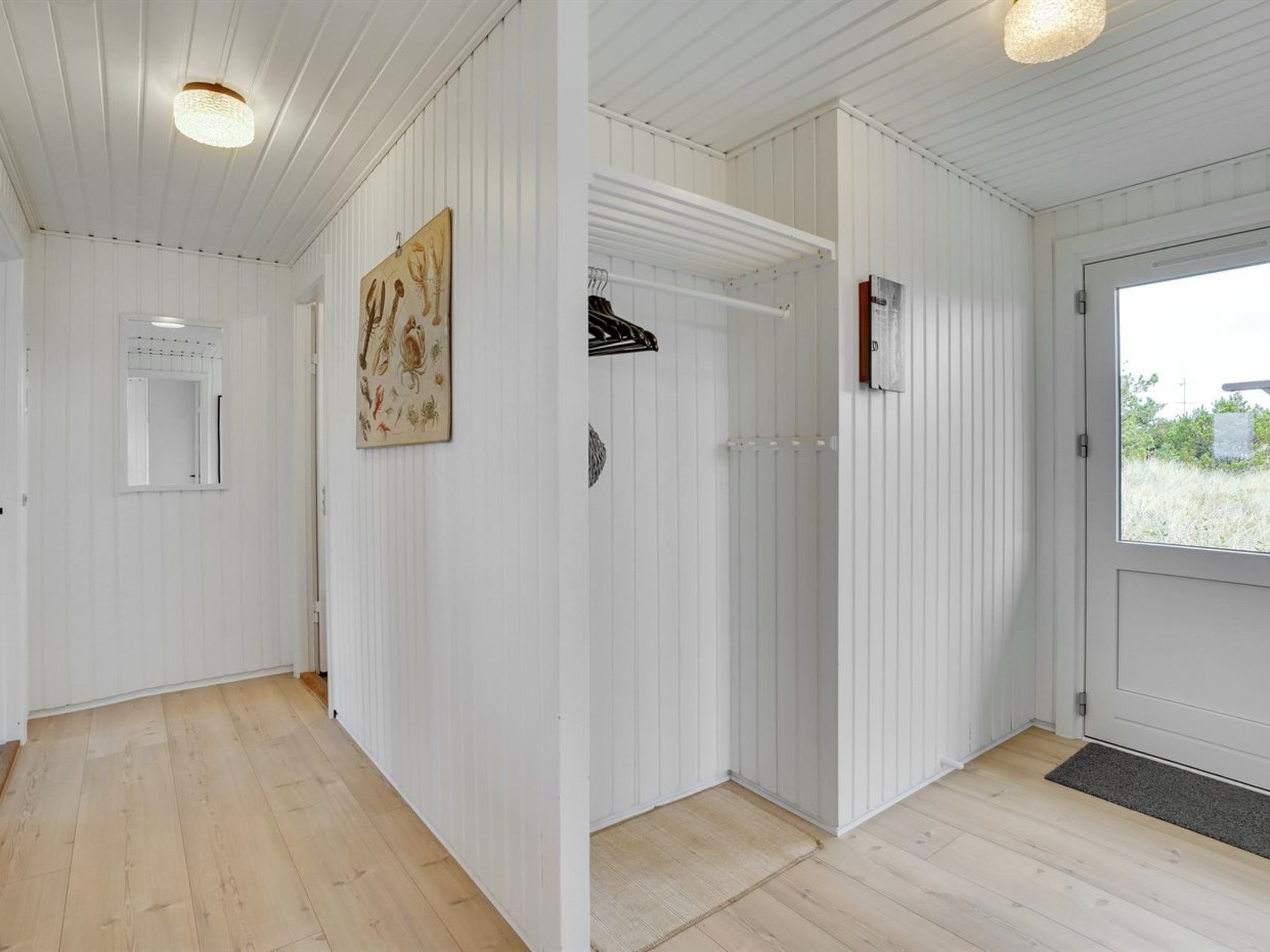 "Iken" - 500m from the sea - Binnen