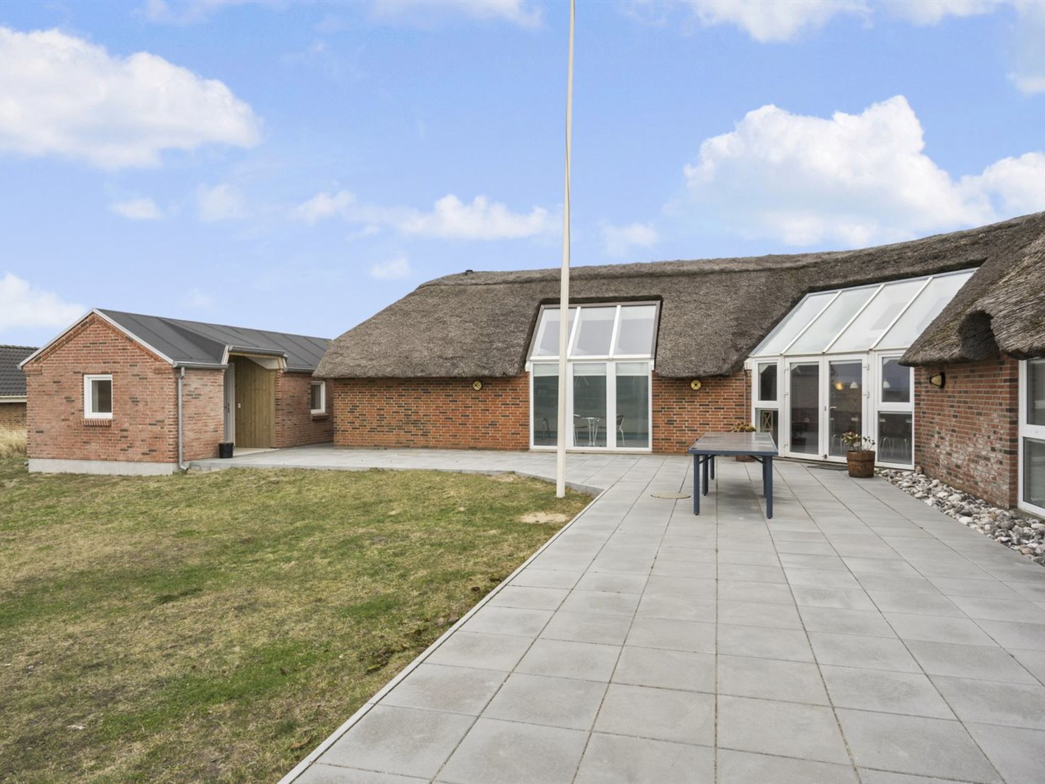 "Alexia" - 300m from the sea - Buiten