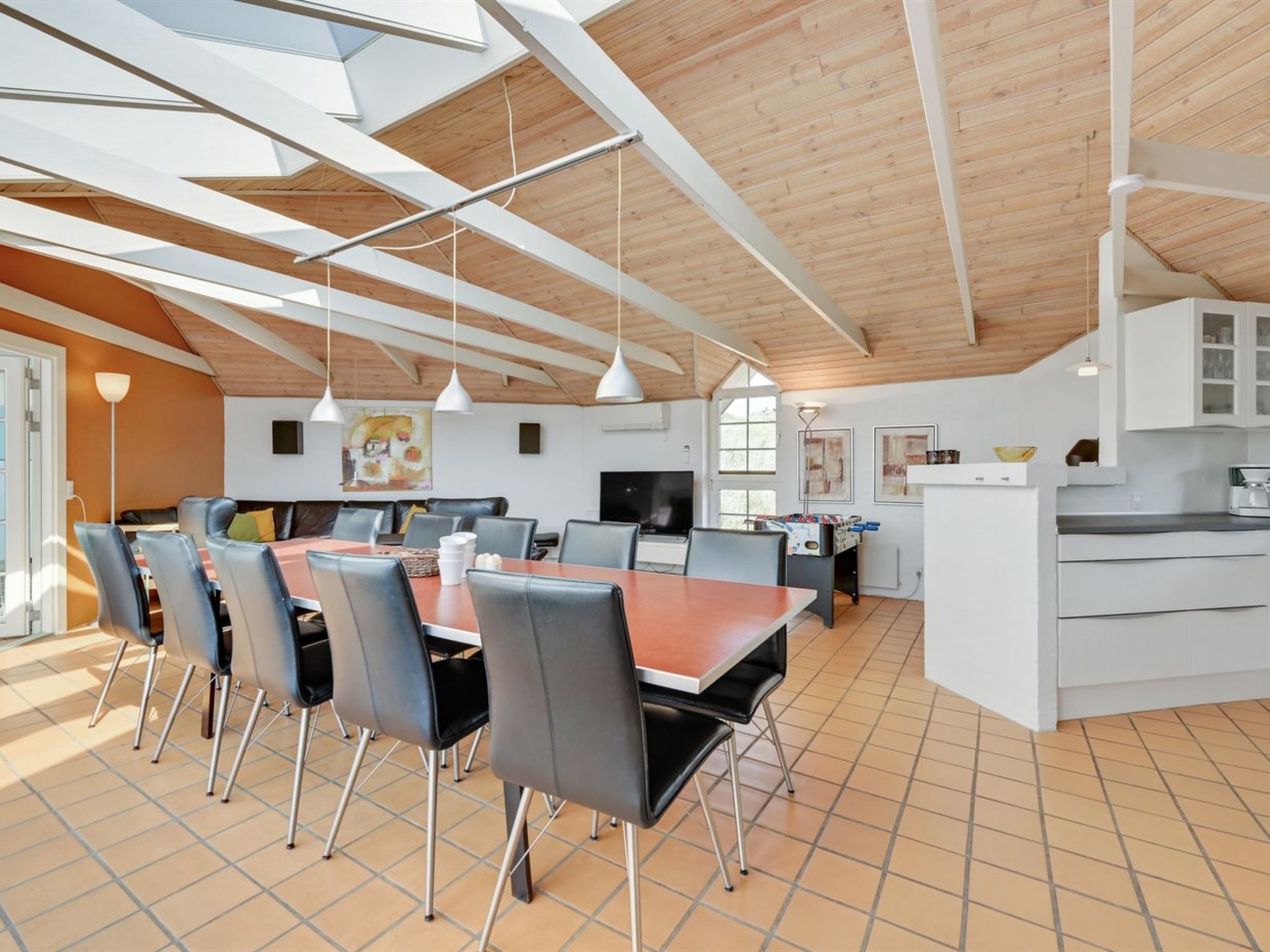 "Hinrich" - 300m from the sea - Binnen