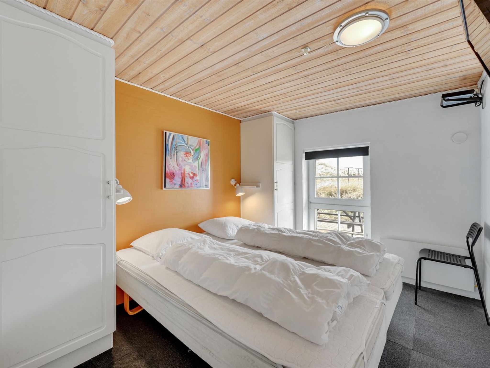 "Hinrich" - 300m from the sea - Binnen