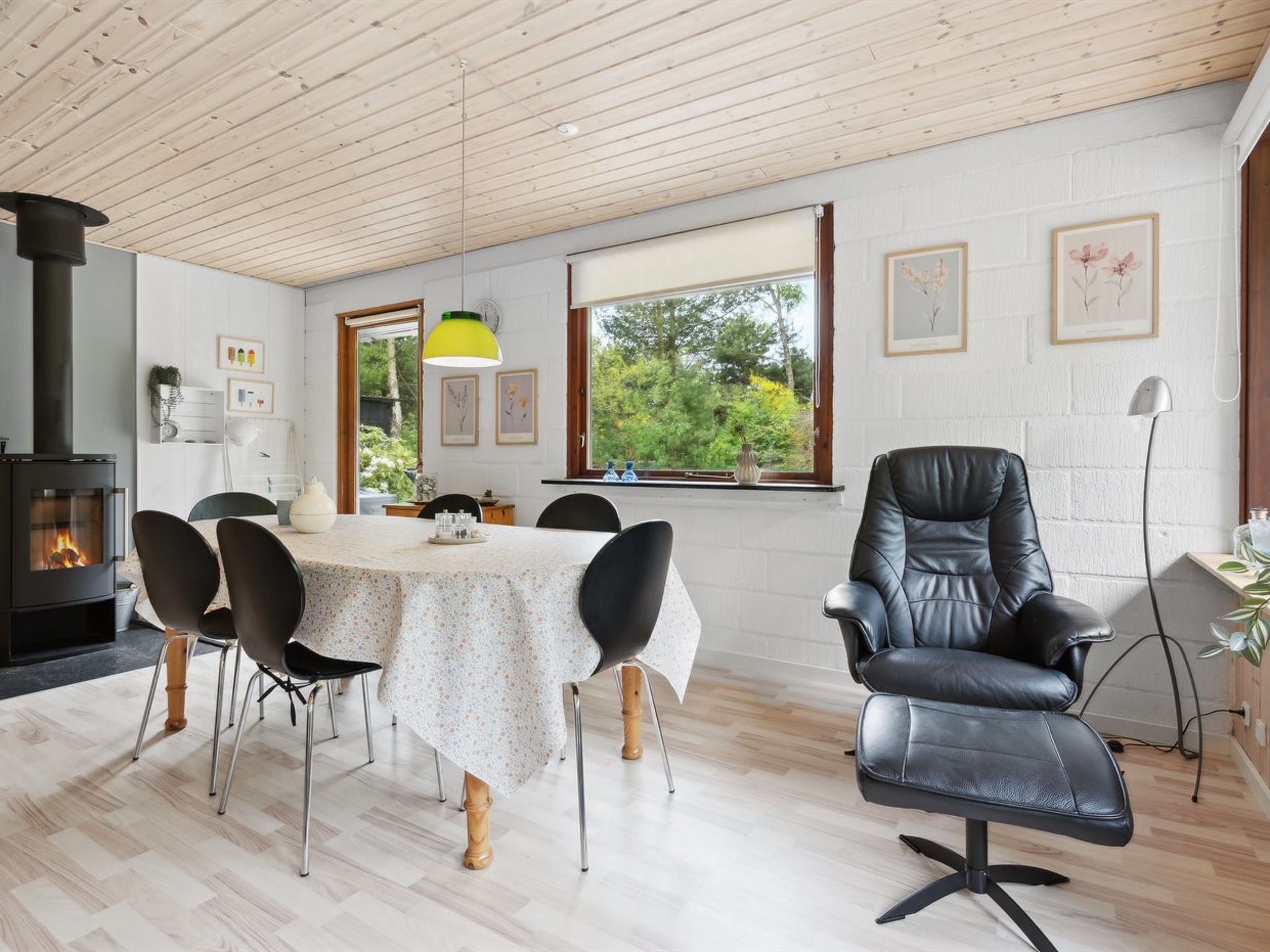 "Marta" - 1.5km from the sea - Binnen