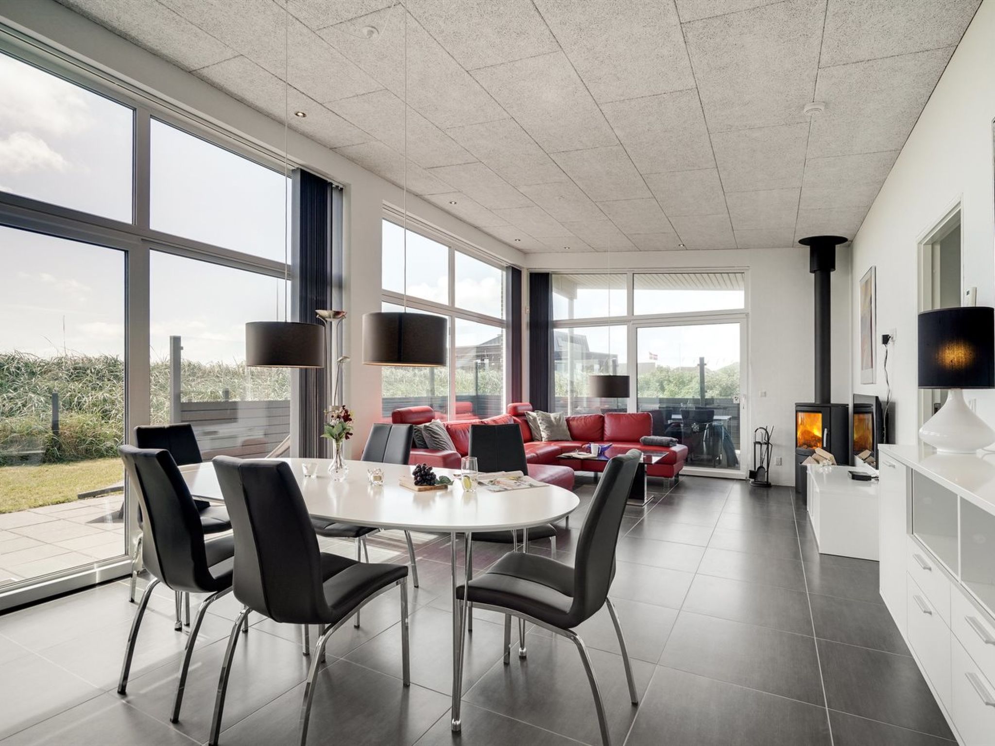 "Synthia" - 300m from the sea-Binnen
