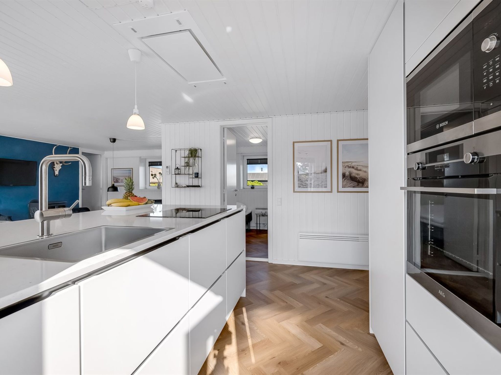 "Hillevi" - 200m from the sea-Binnen