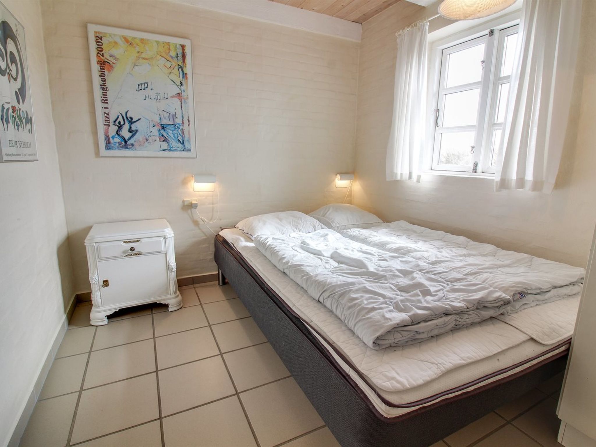 "Skuli" - 200m from the sea - Inside