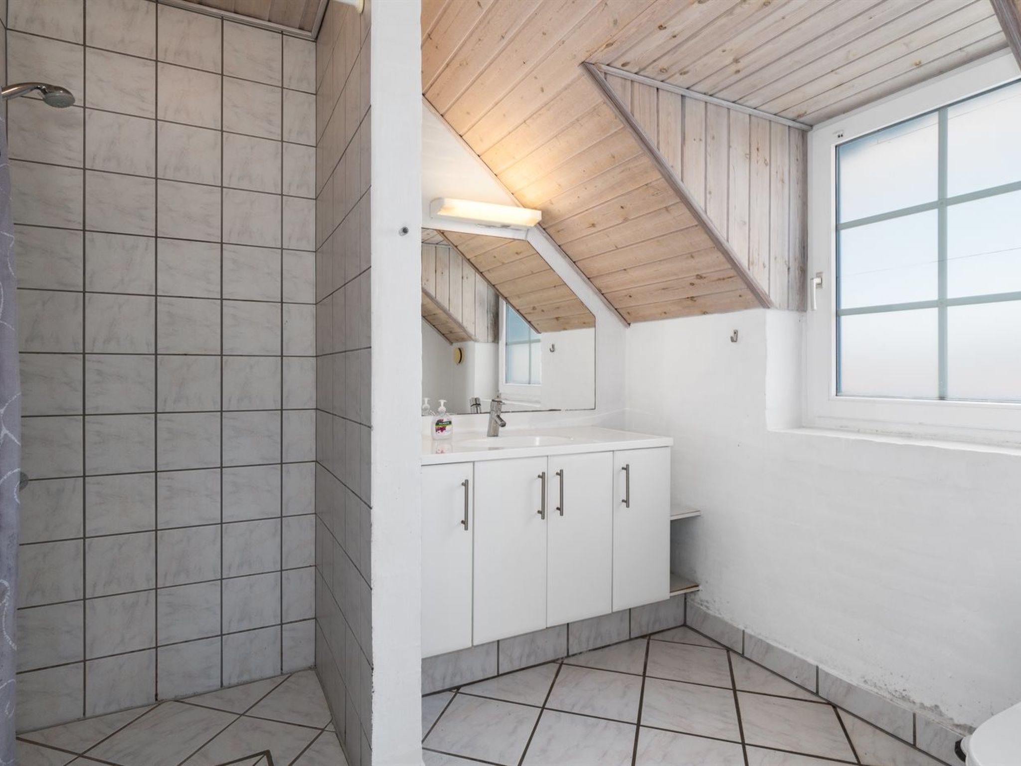 "Lemmikki" - 1.5km from the sea-Binnen