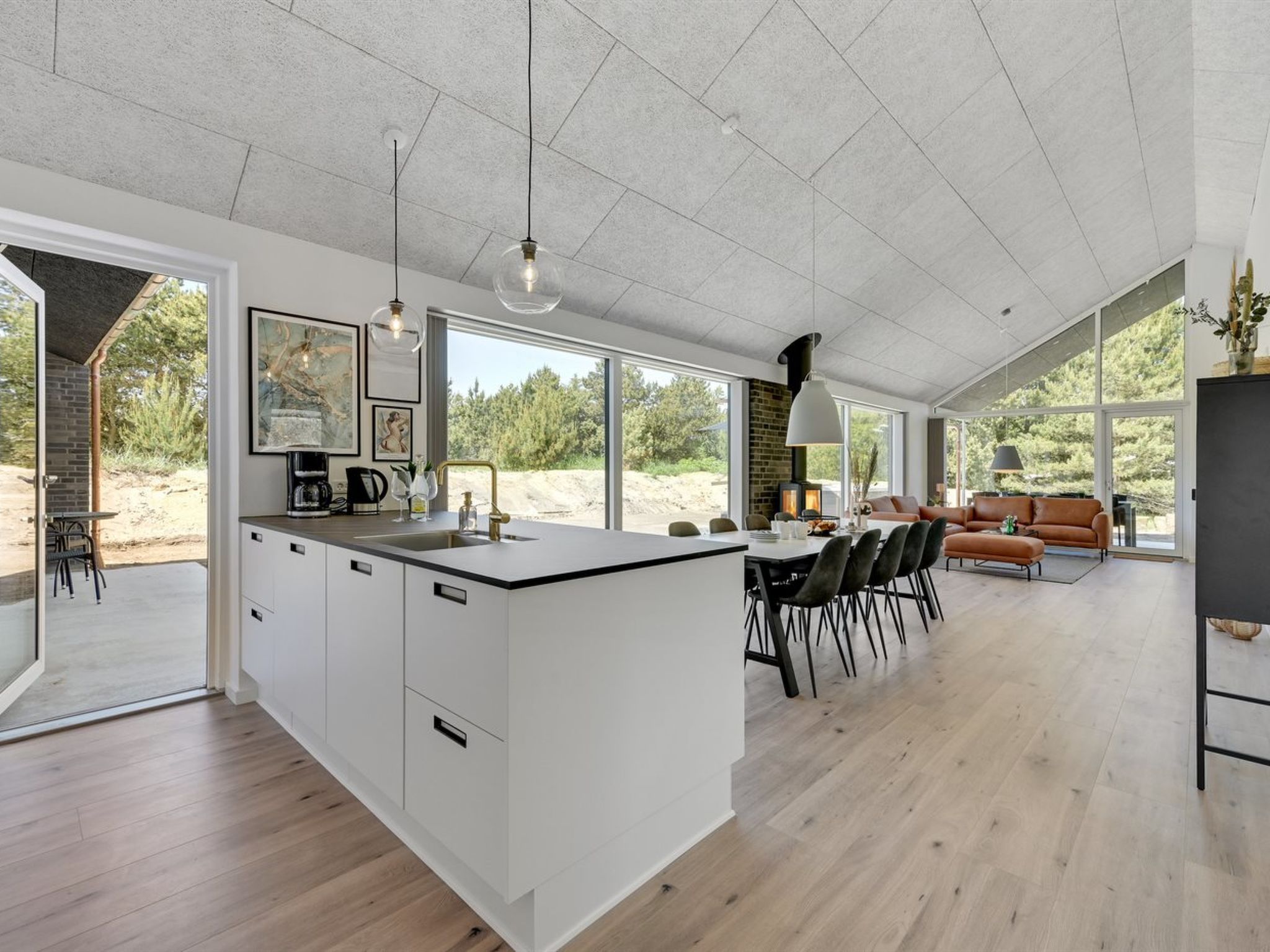 "Pejo" - 950m from the sea - Binnen
