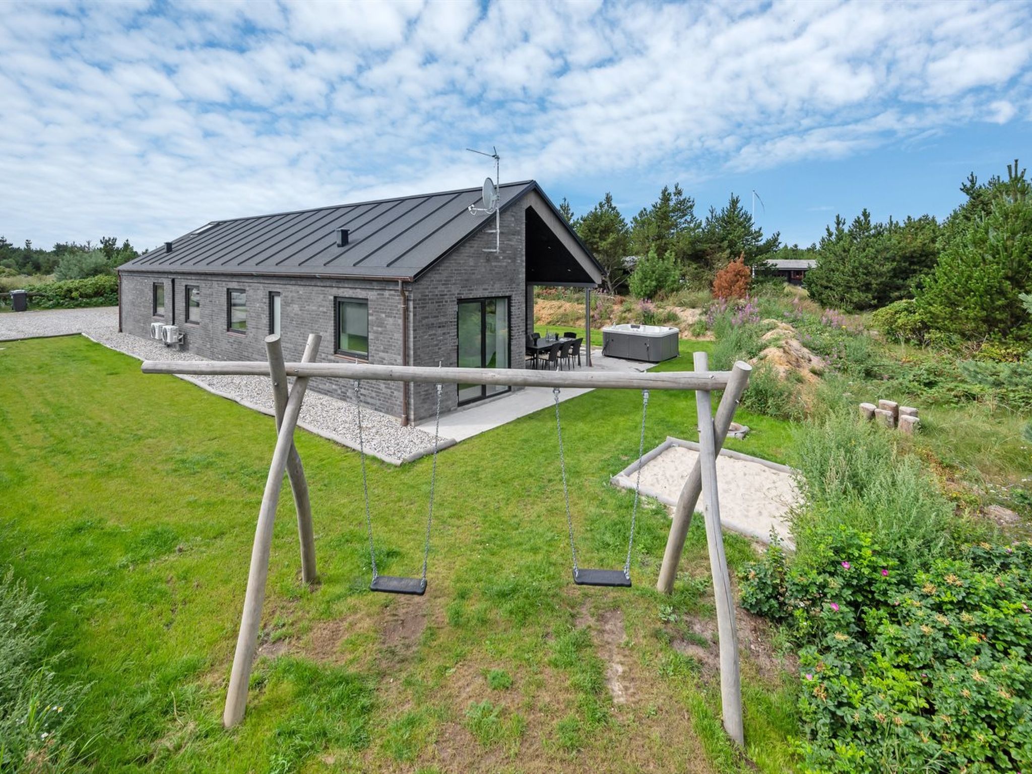 "Pejo" - 950m from the sea - Buiten