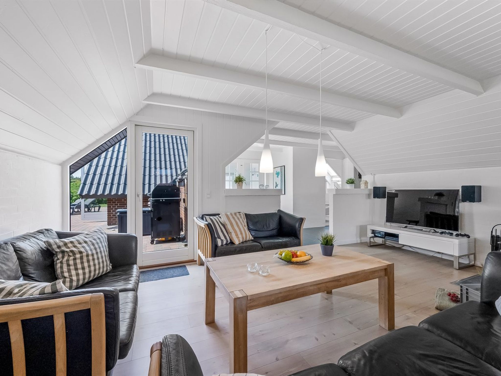 "Lidija" - 850m from the sea