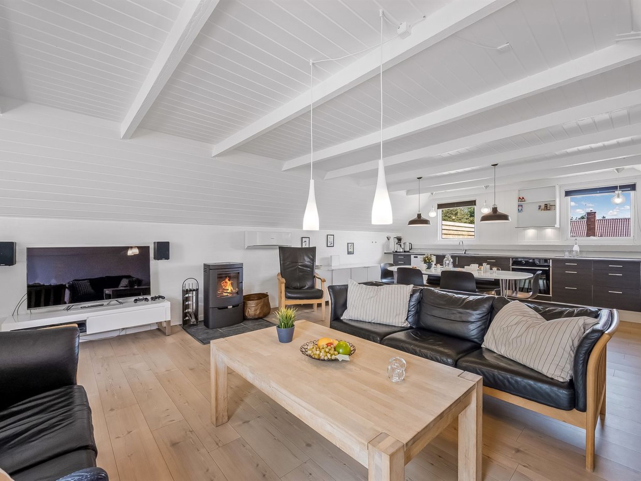 "Lidija" - 850m from the sea - Binnen