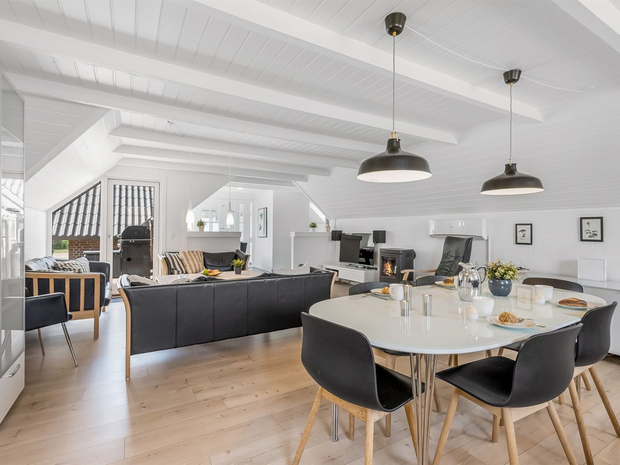 "Lidija" - 850m from the sea - Binnen
