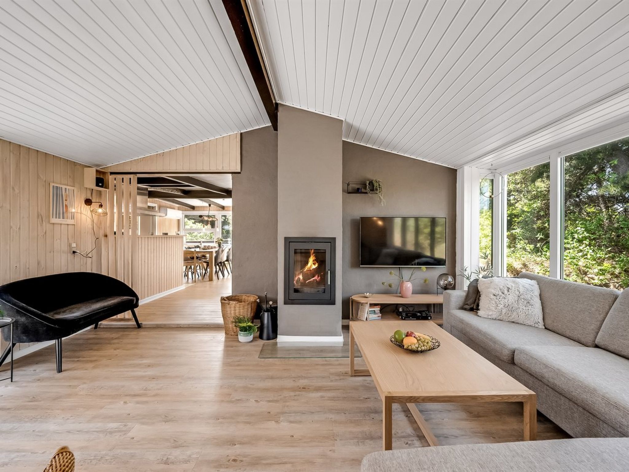 "Finne" - 800m from the sea - Inside
